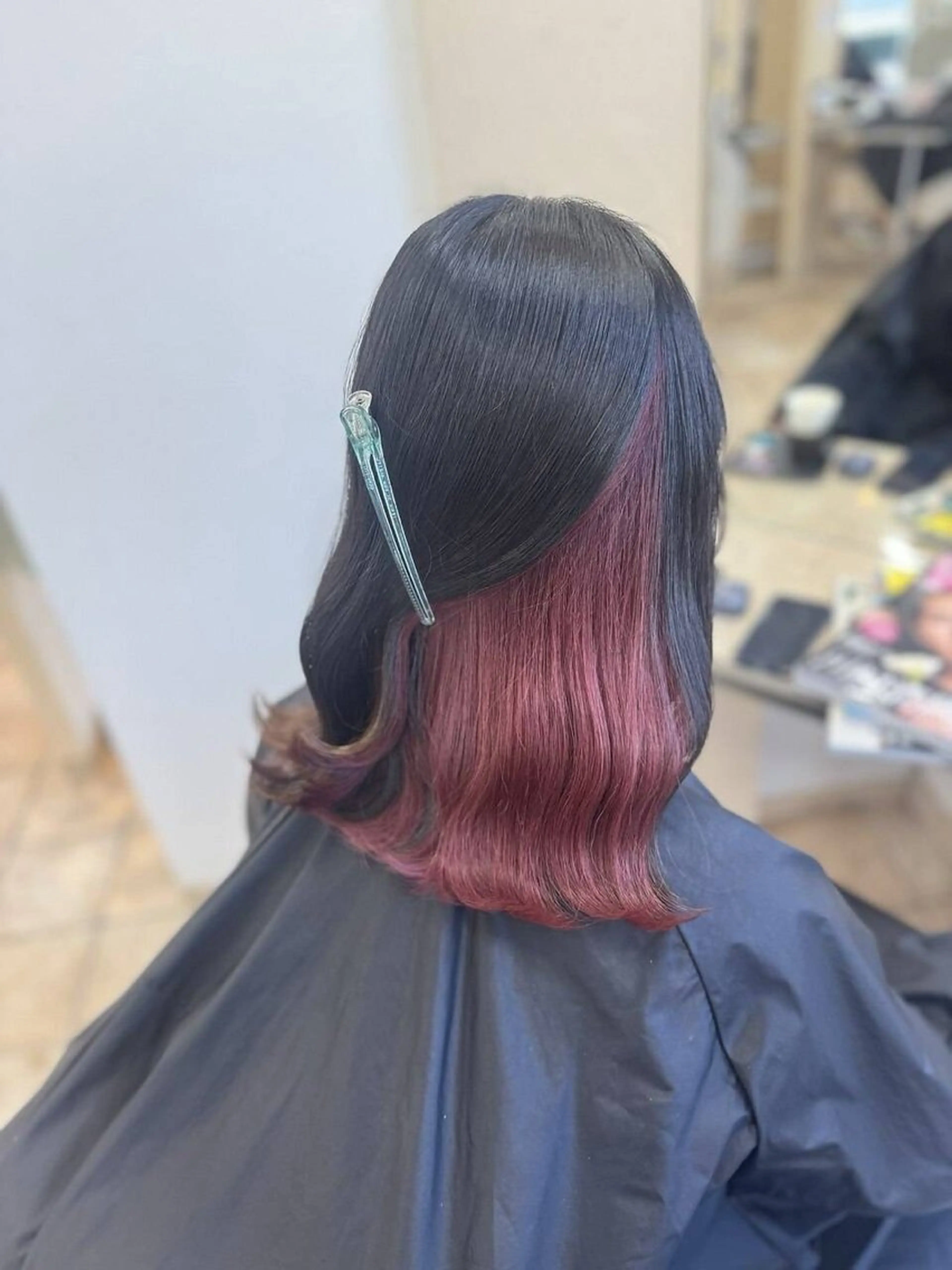 カラー 甲斐谷 真凜のヘアスタイル