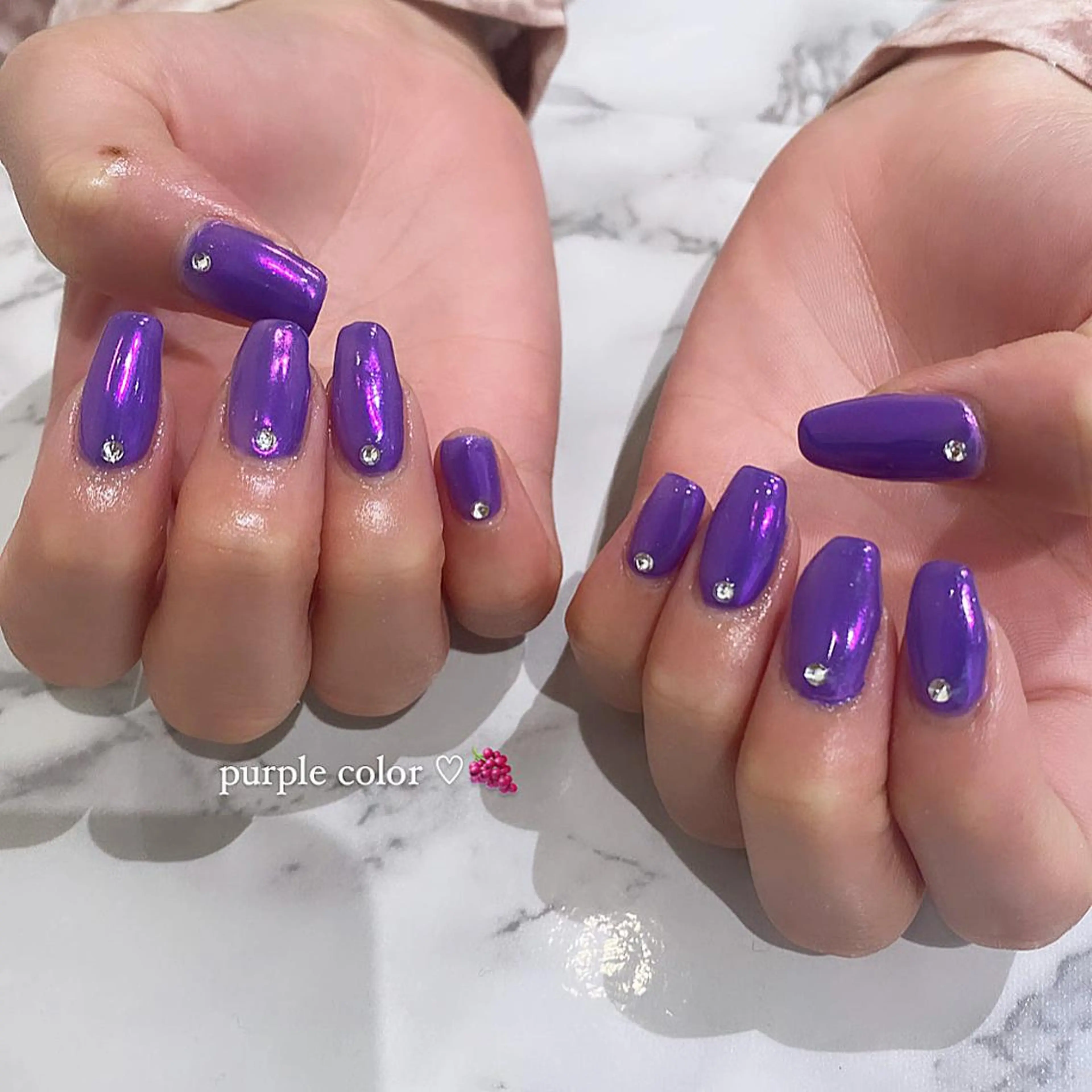 ネイル オーロラネイル シンプルネイル PLATINUM   DOLL【プラチナムドール】所属・ひろこ eyelist🎀のマツエク・マツパデザイン