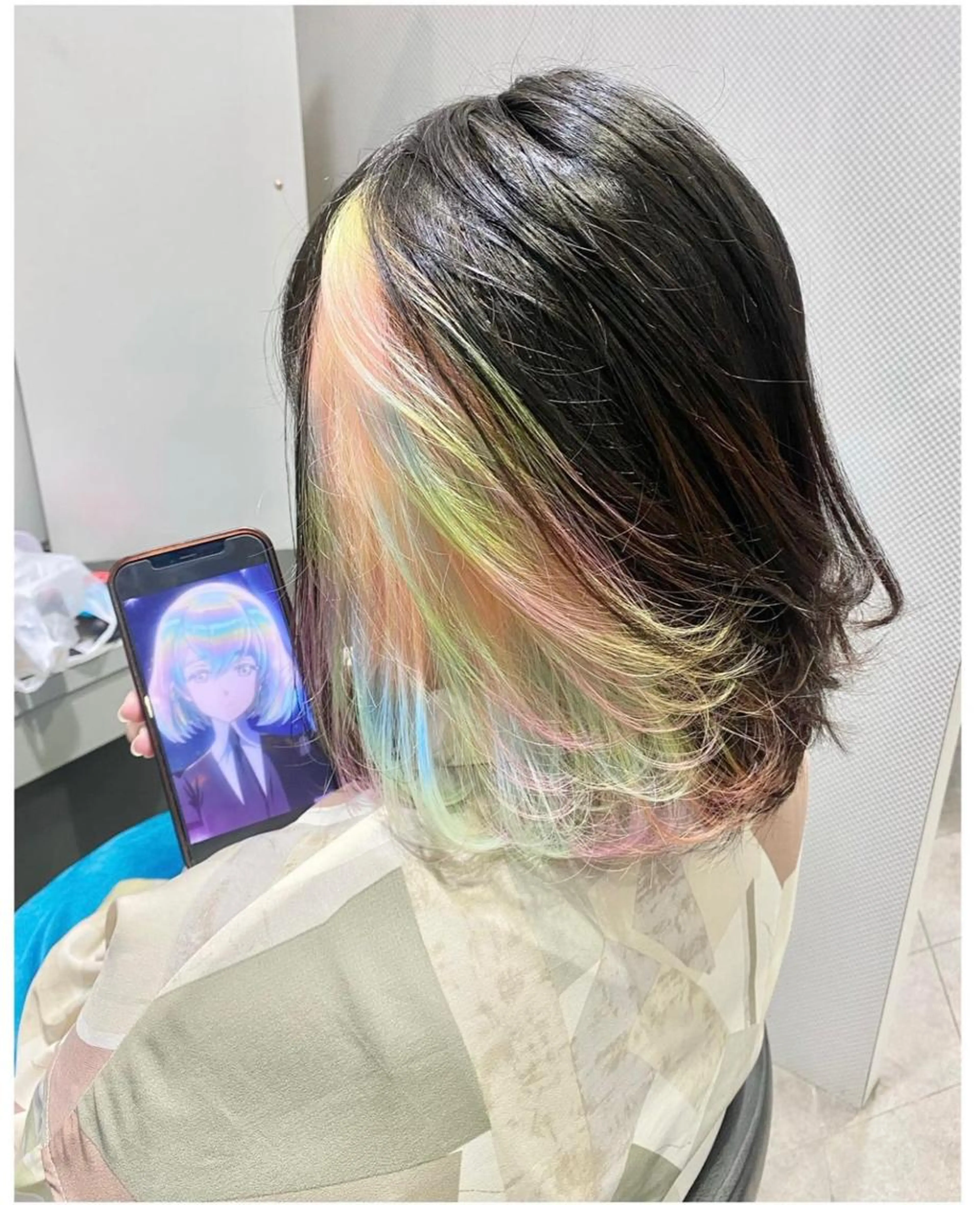 🦄🥣インナーブリーチ&インナーユニコーン風カラー🎨《ブリーチカラー》の写真