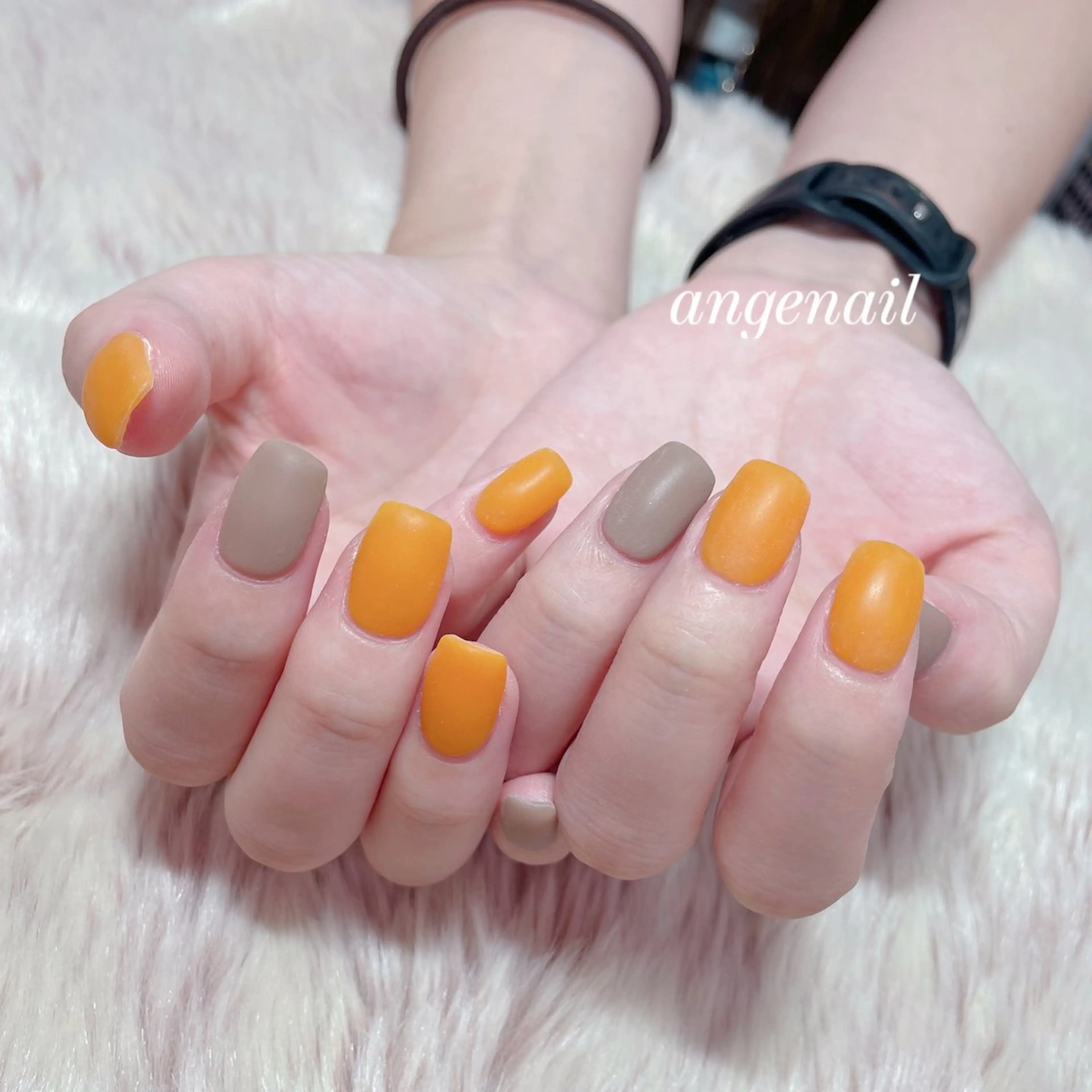 ネイル ハンドネイル オーナーネイリスト MAKIのネイルデザイン