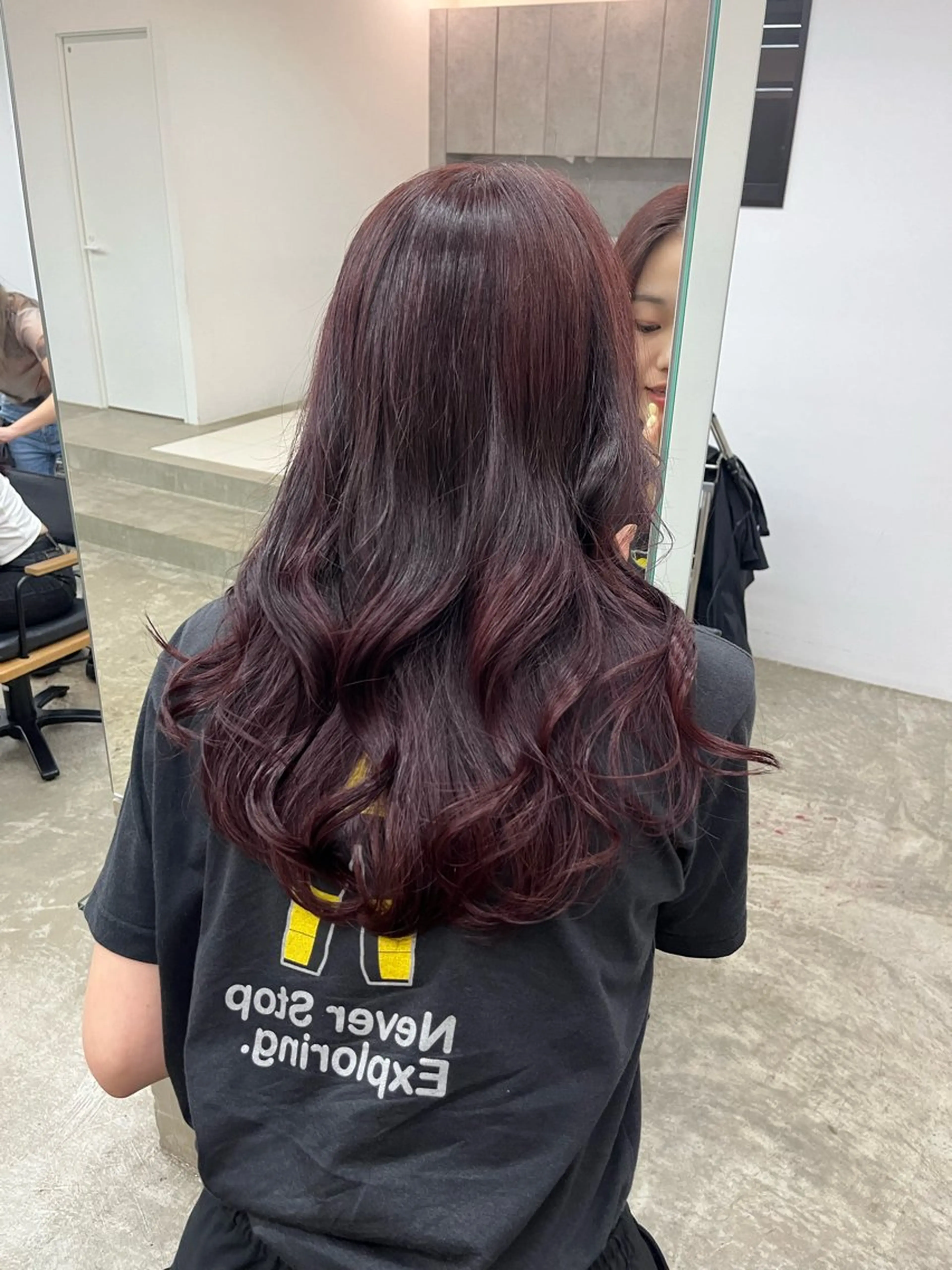 ロング XIA AIMIのヘアスタイル