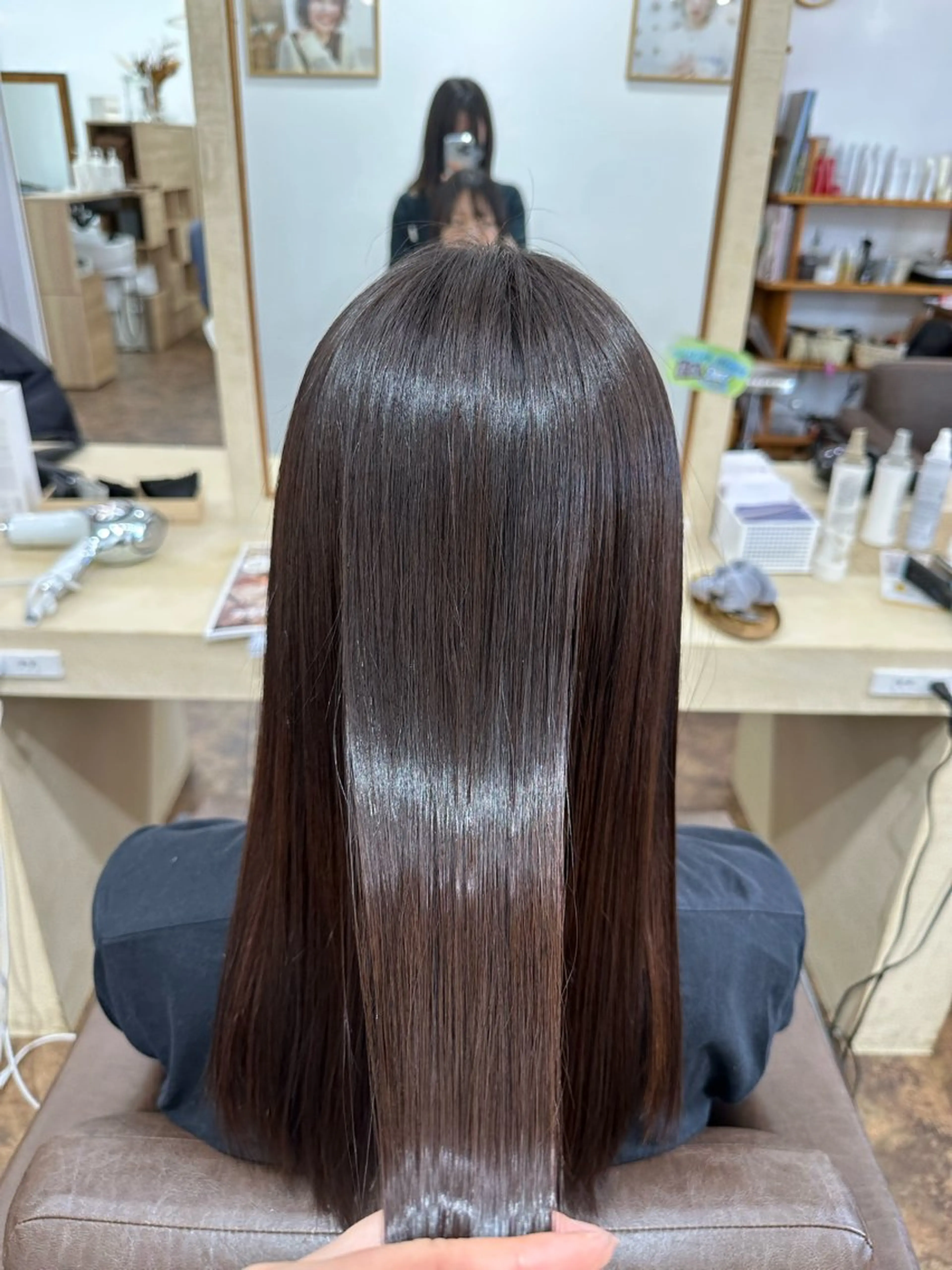 ロング 髪質改善 縮毛矯正 Loire SYURIのヘアスタイル