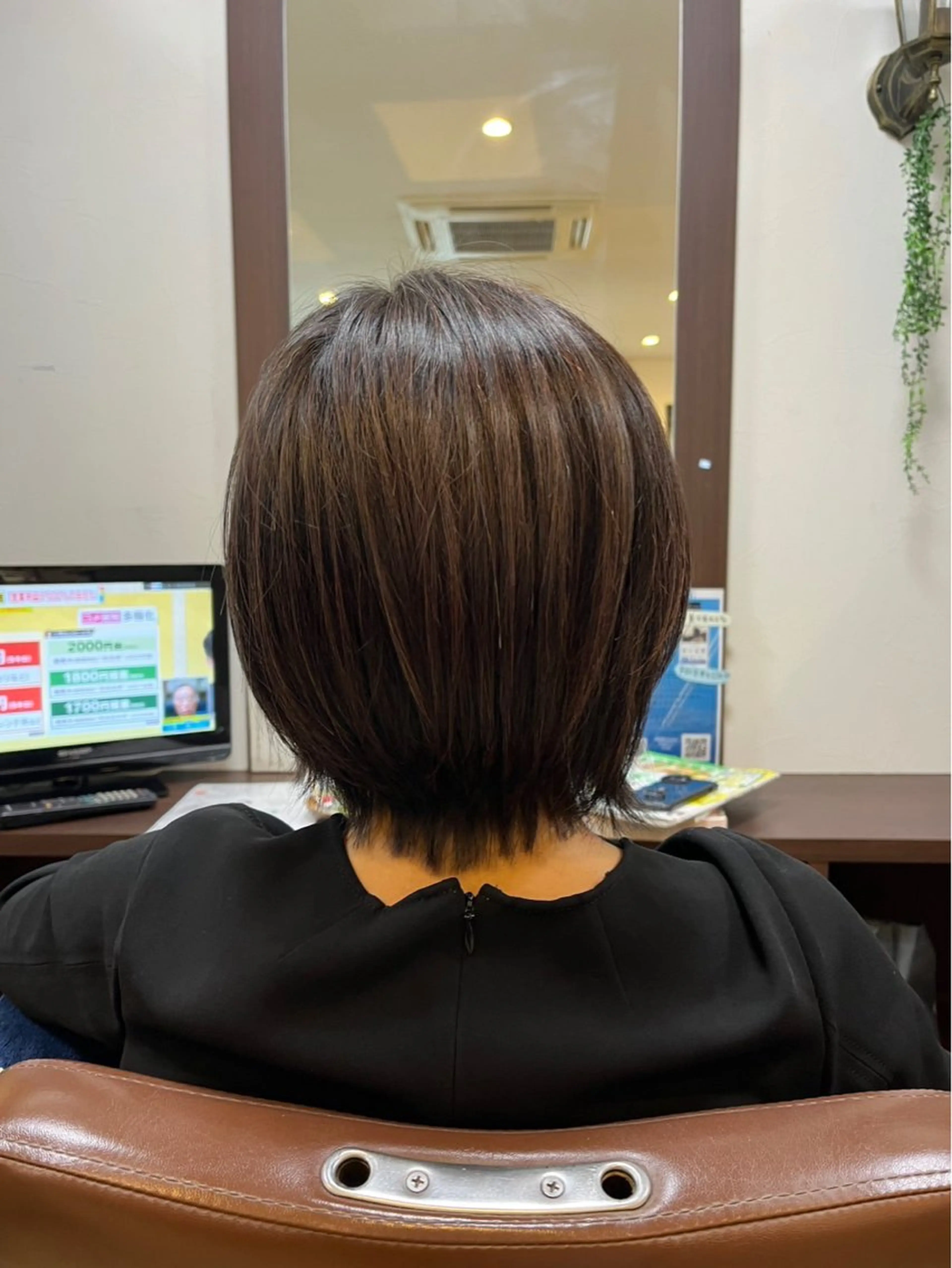 カラー 小野 静流のヘアスタイル
