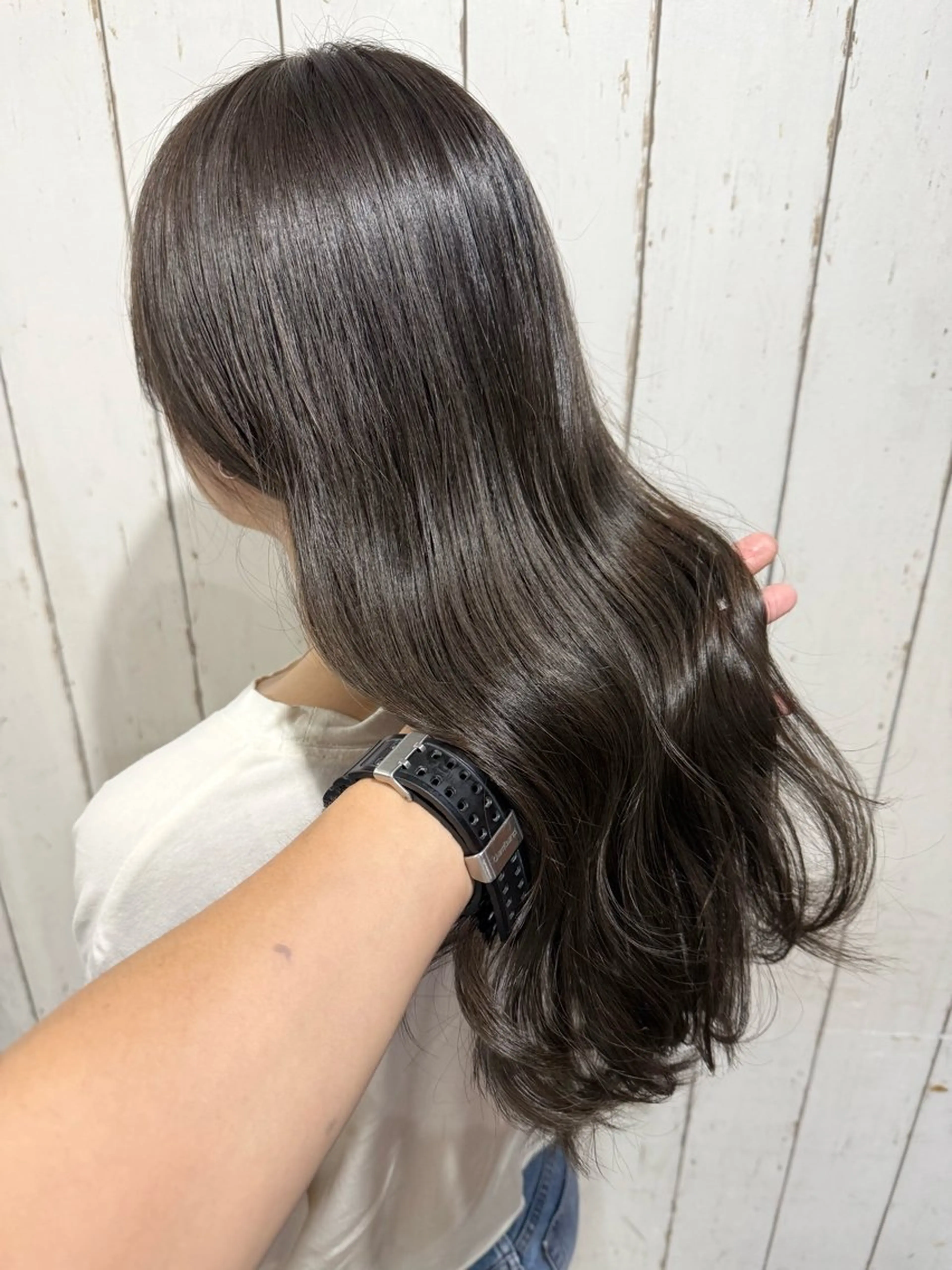 セミロング カラー ヘアアレンジ ブルーカラー ブルージュ カット ヘアカラー トリートメント 👑指名率No.1 👑坂口飛翔のヘアスタイル