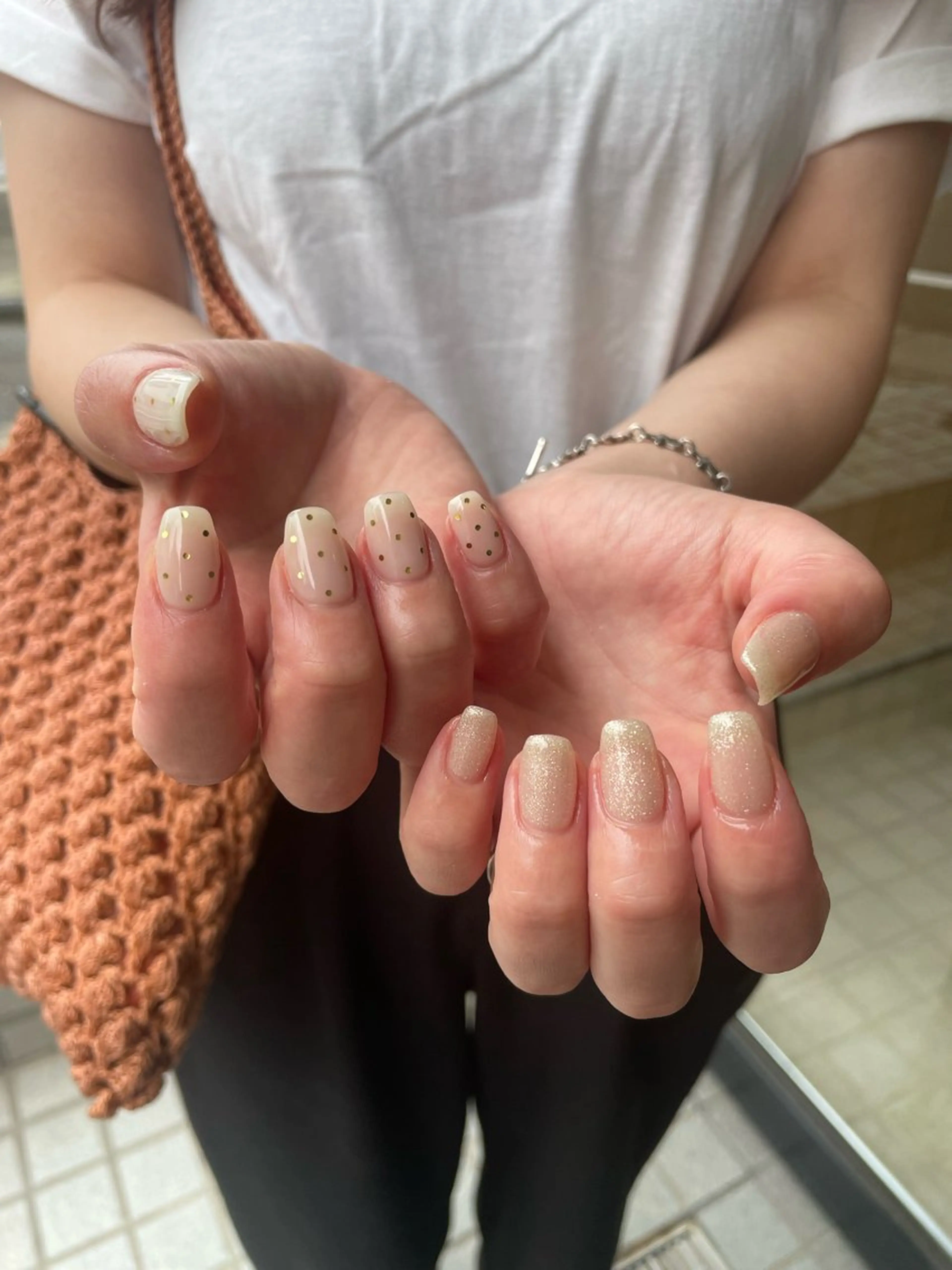 ネイル ドット ハンドネイル Aki ୨୧のネイルデザイン