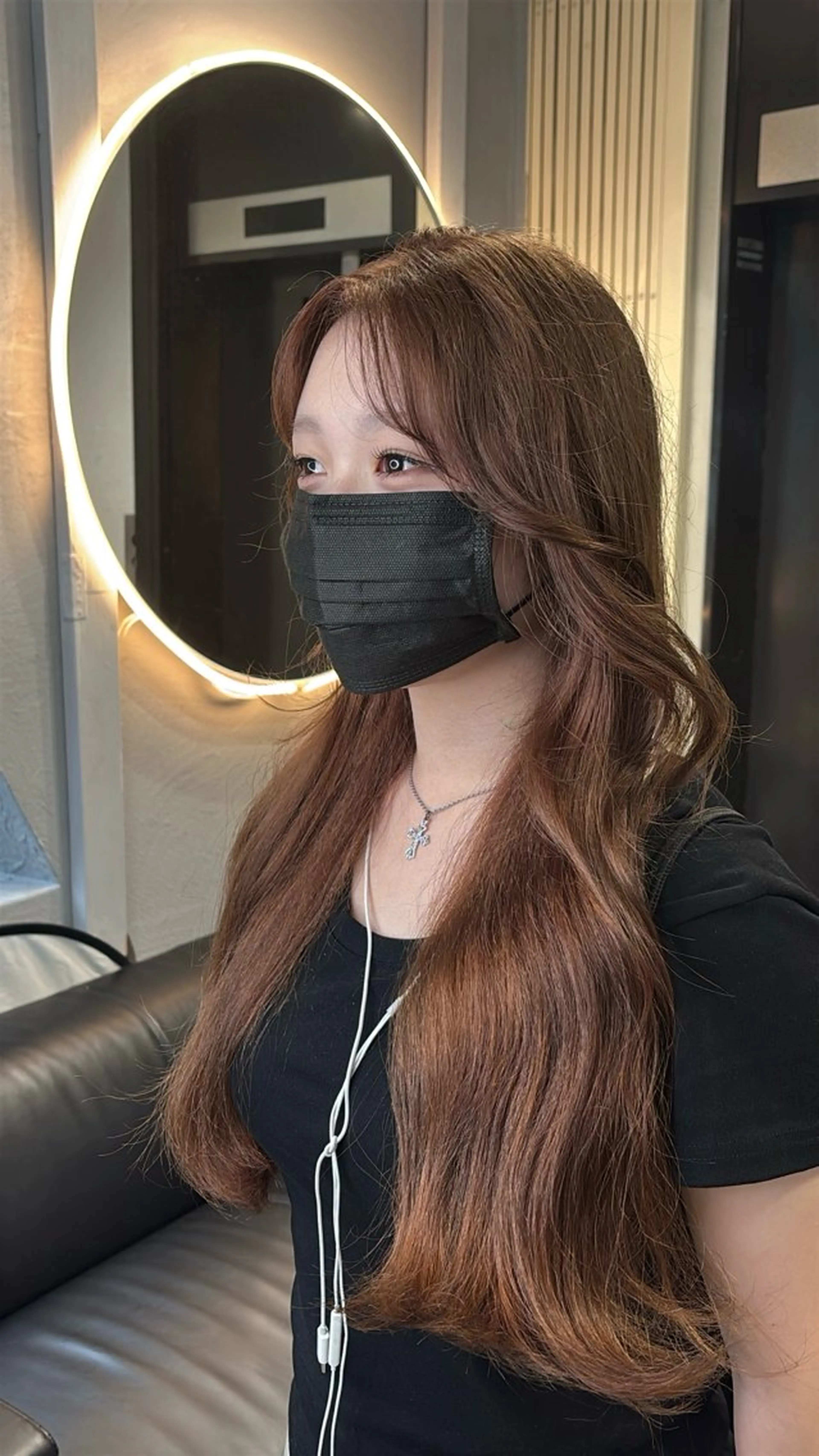 ロング ヘアカラー トリートメント ヘアセット 韓国ヘア/ブリーチ無 しWカラー/オリーブのヘアスタイル