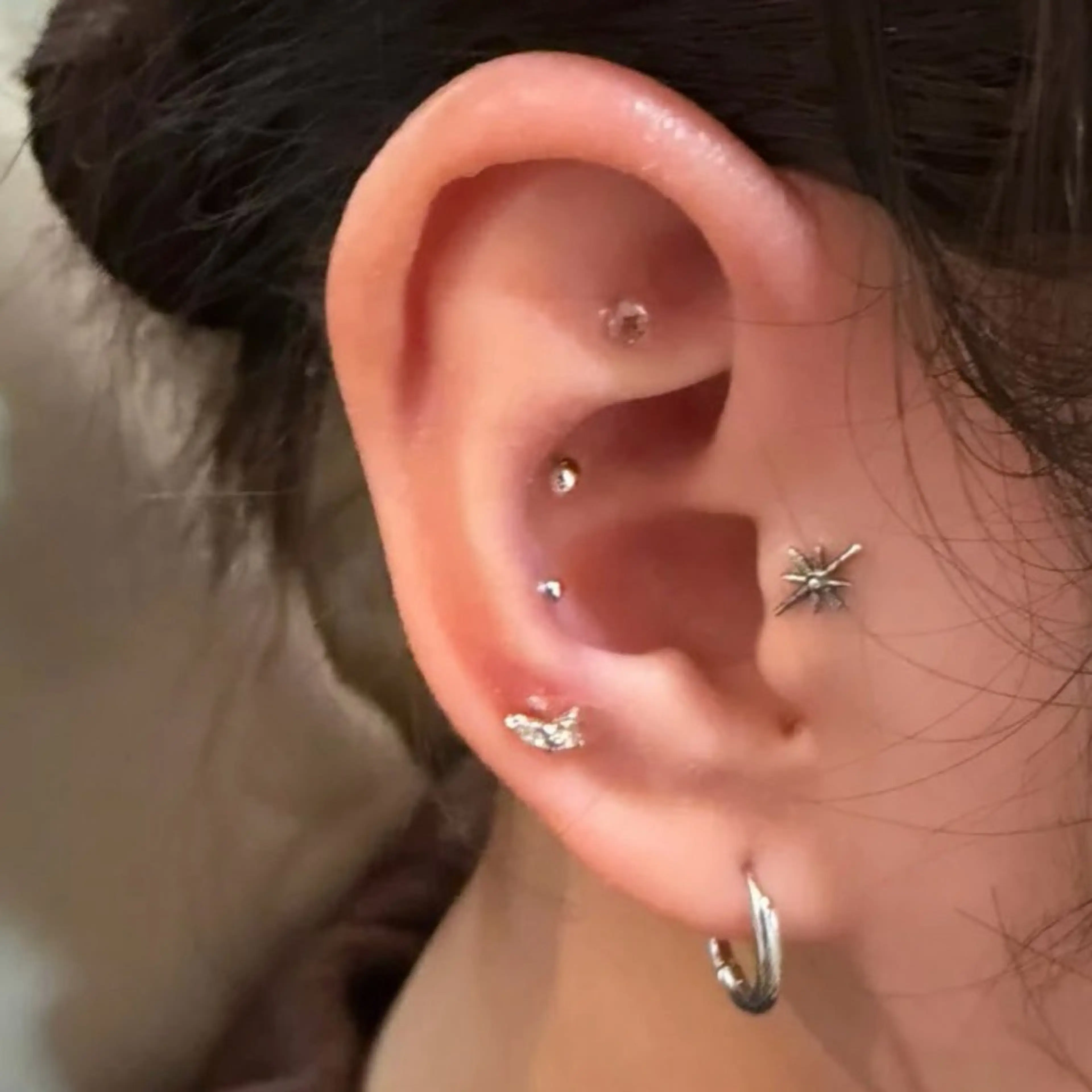 【単品メニュー】耳つぼジュエリー👂🏻🩵の写真