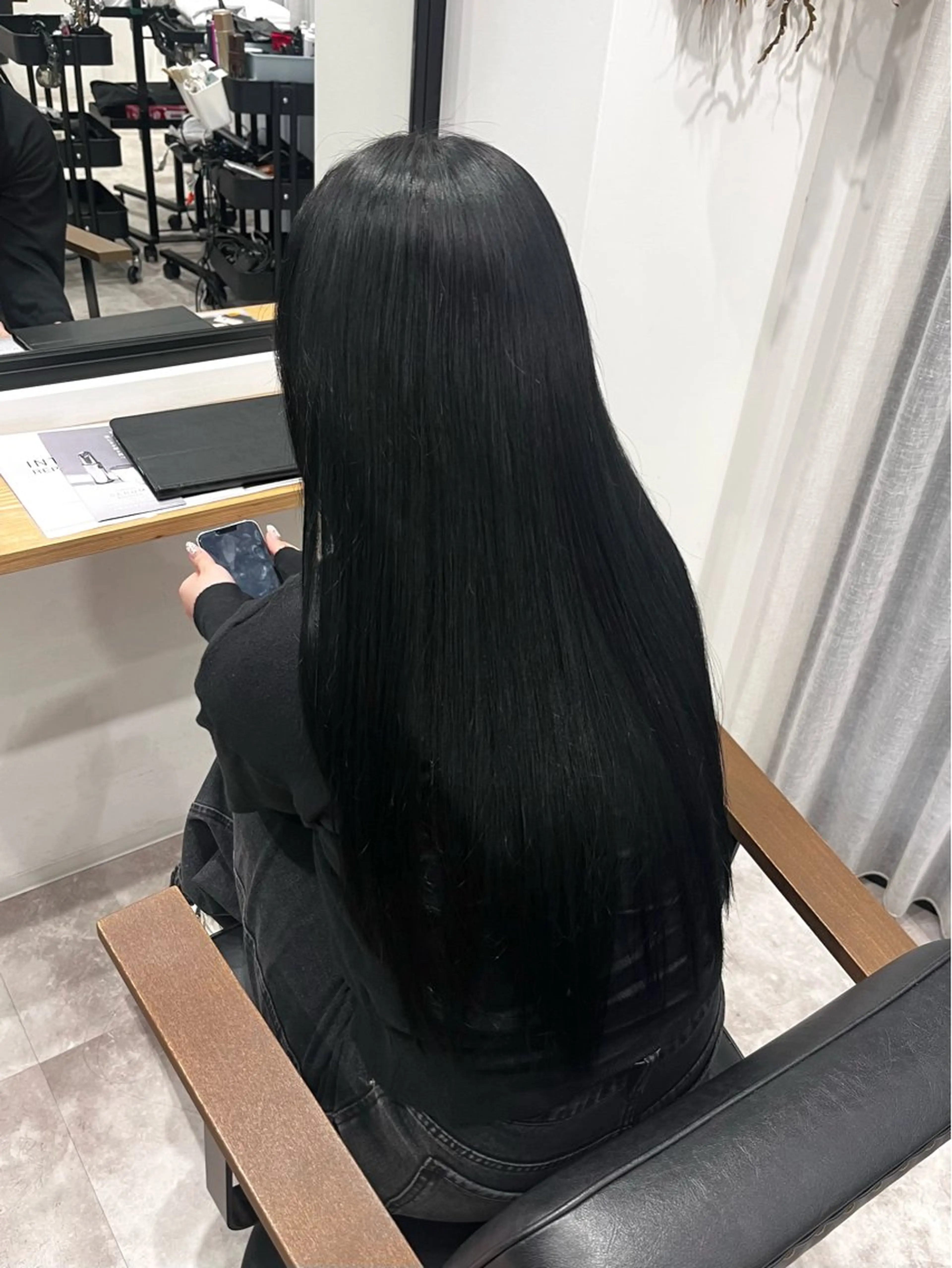 ロング 桂 凛華のヘアスタイル