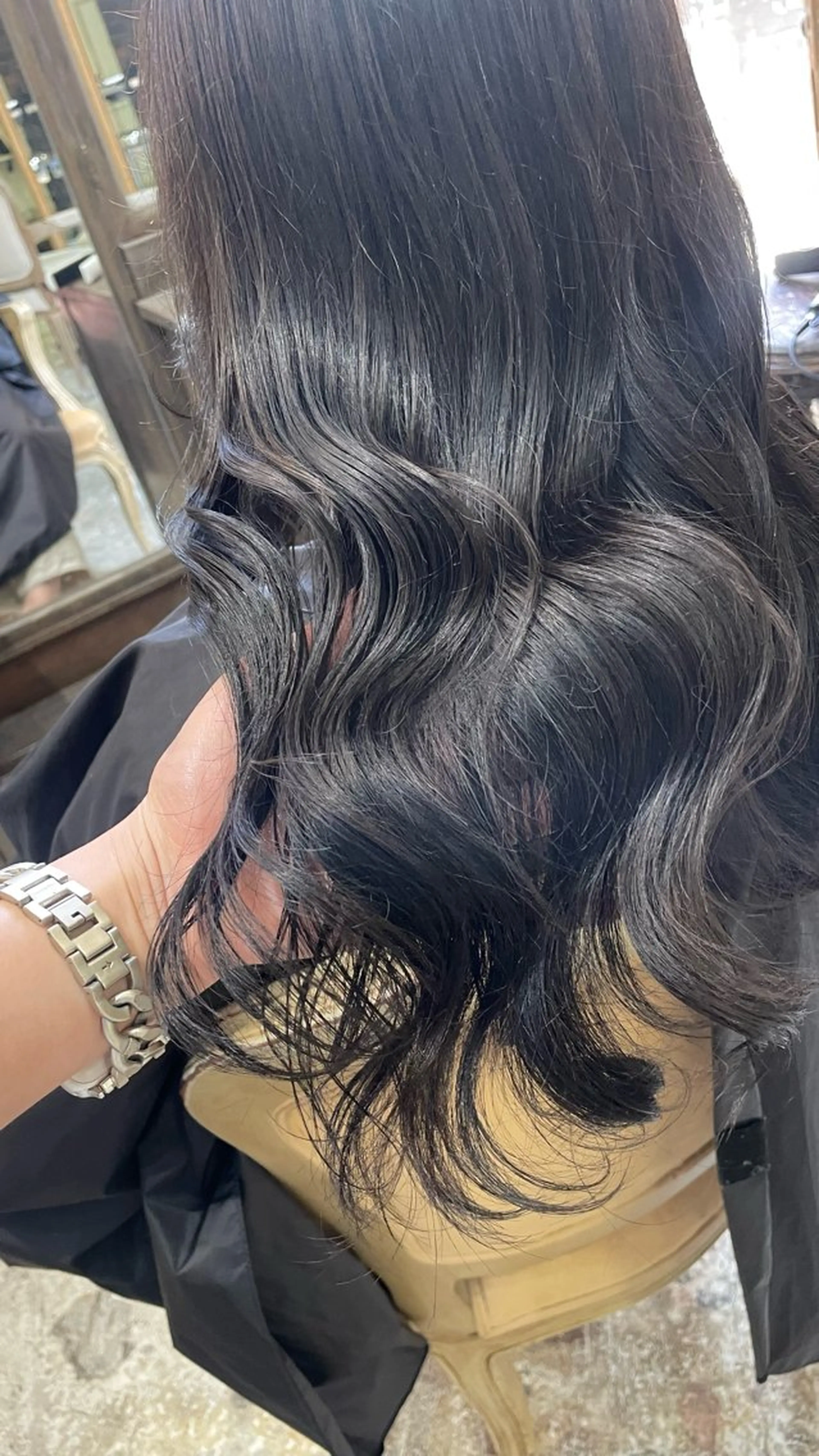 ロング PELE所属・💍透明感 💖艶ミルクティーのヘアスタイル