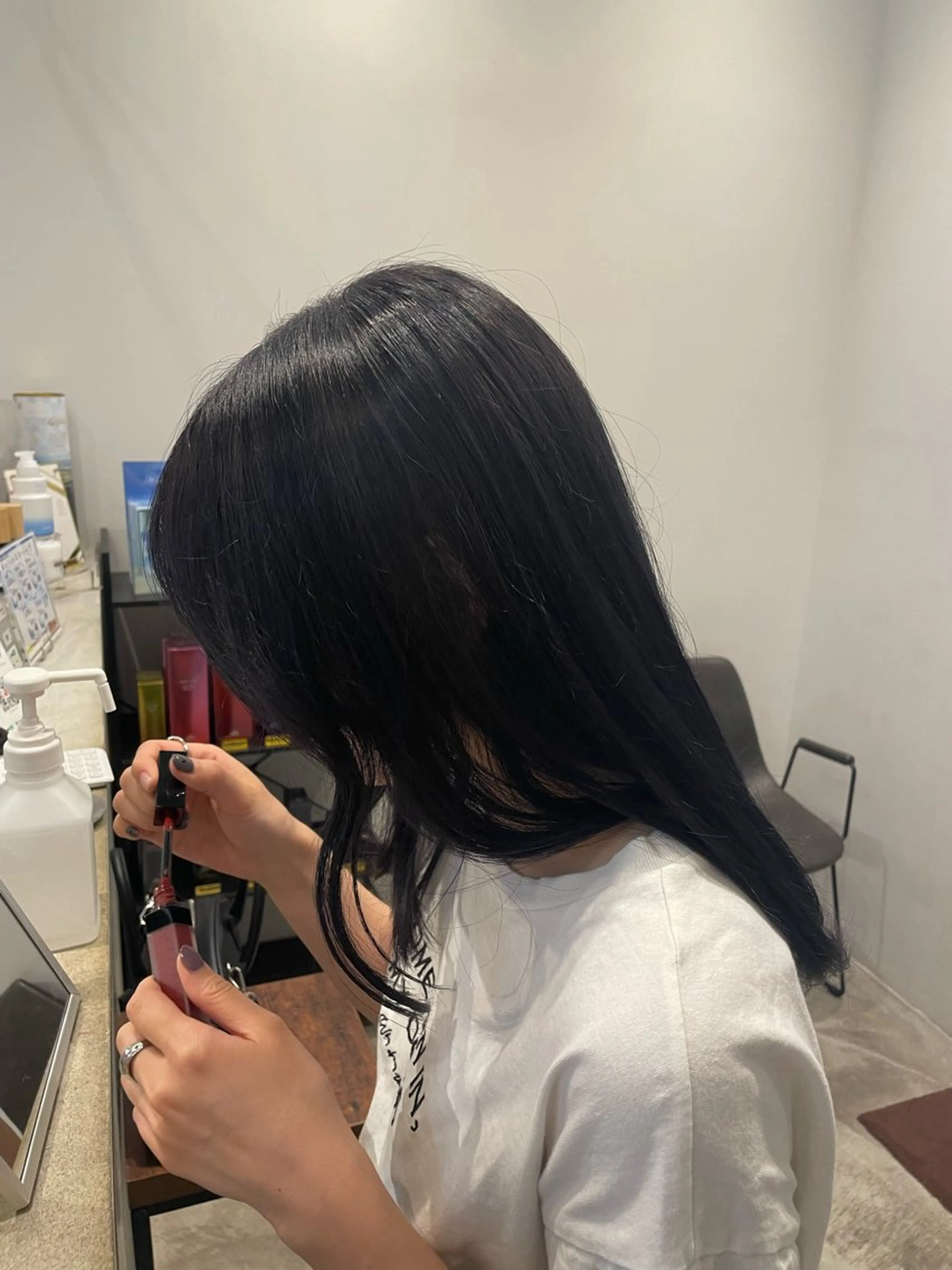 ロング ロングレイヤー レイヤーカット ロング レイヤーカット 🌱 ブリーチ  はるかのヘアスタイル