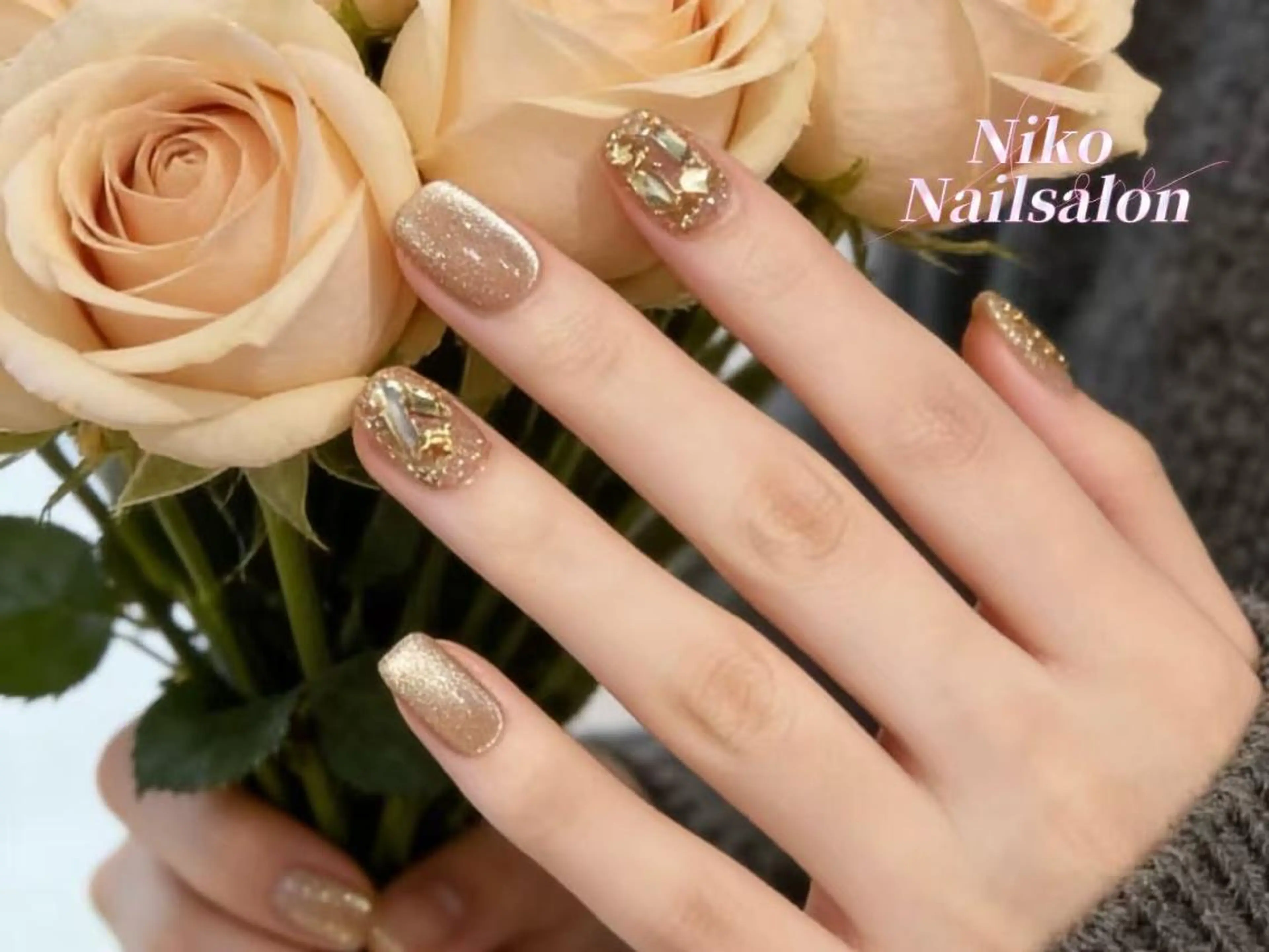 ネイル 長さ出し フットネイル フレンチネイル ジェルネイル ガラスフレンチ Nikoネイルサロン 本八幡店のネイルデザイン