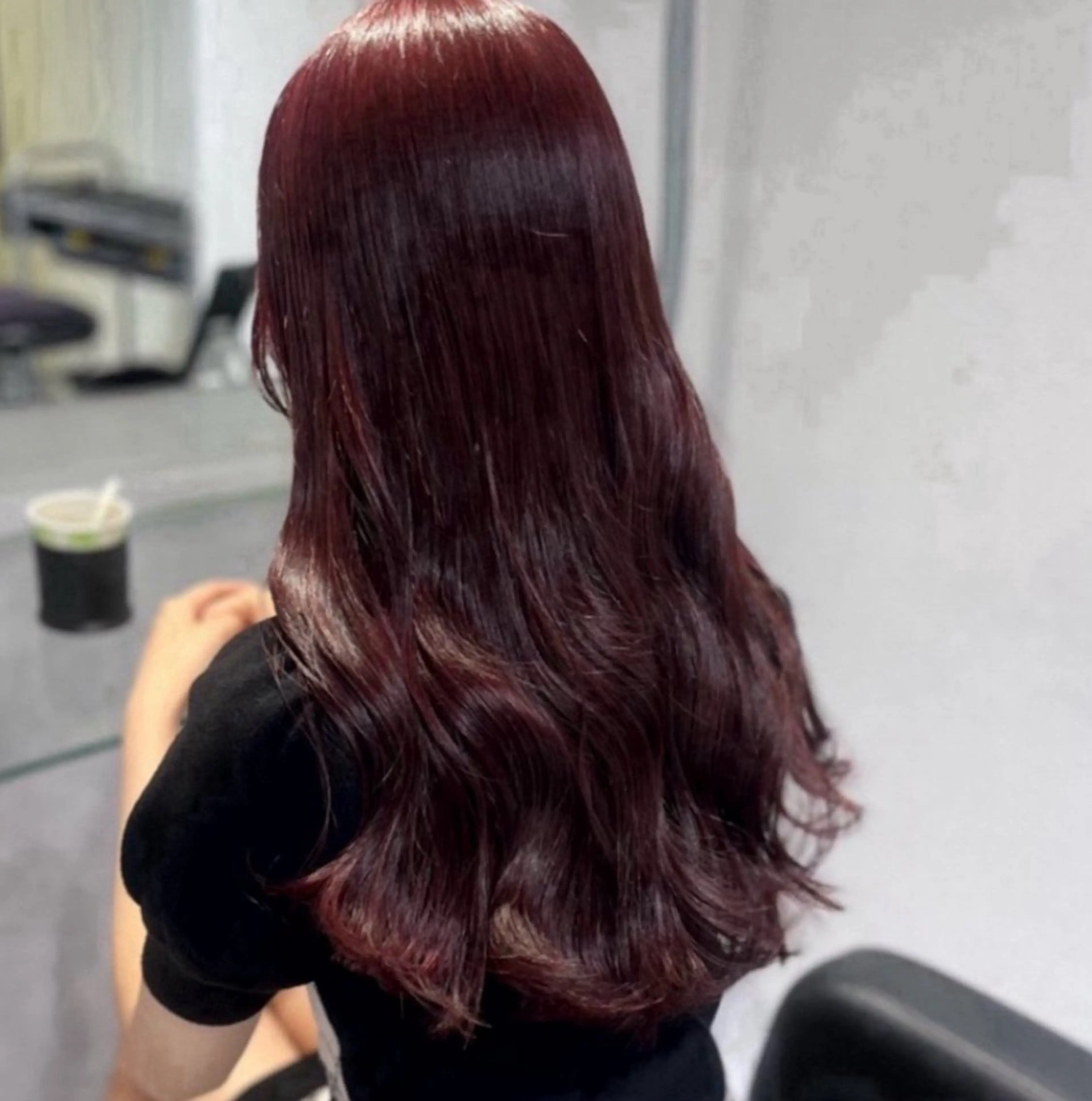 ロング カラー 🫧うる艶トレンド 🫧透明感カラーのヘアスタイル