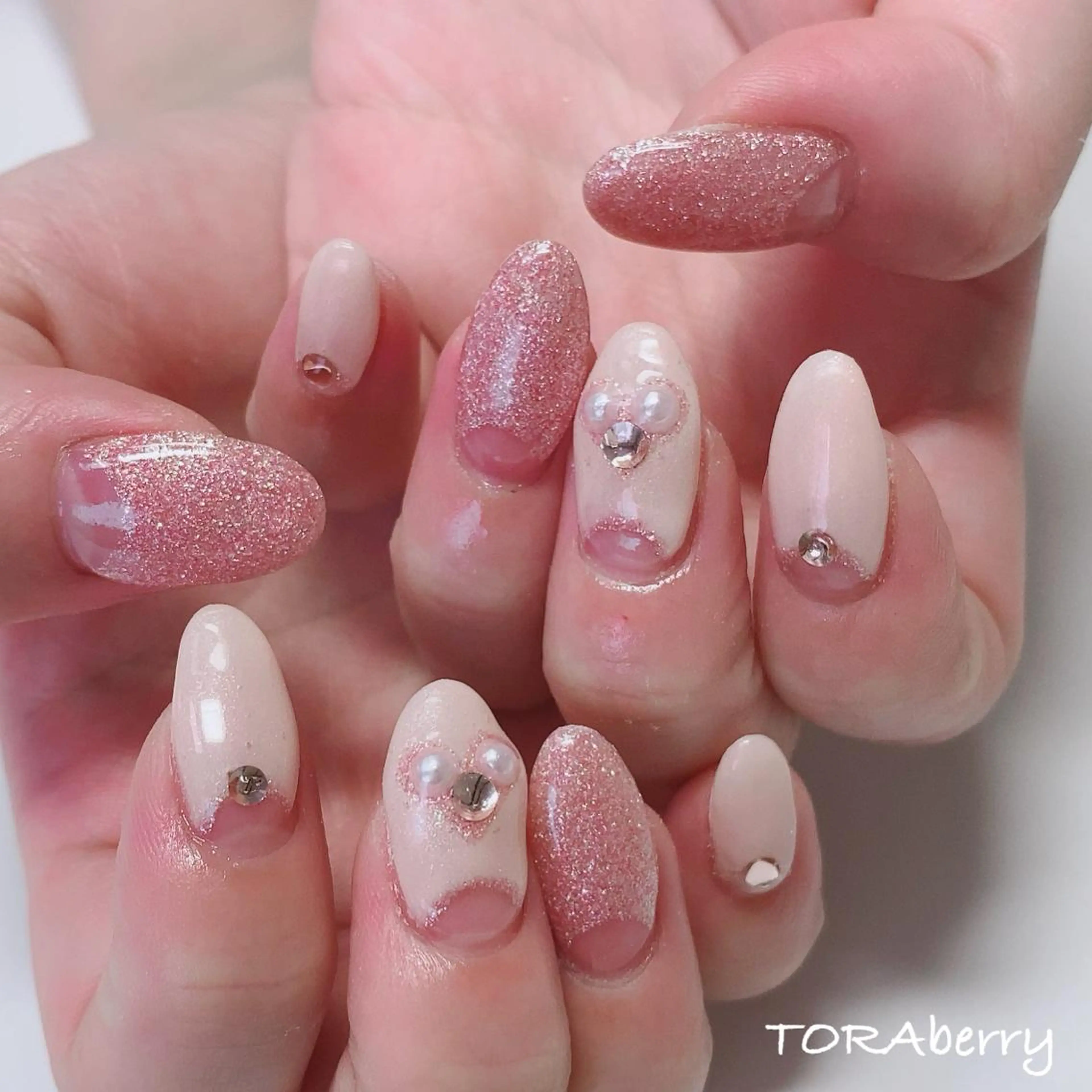 ネイル ハンドネイル ネイリスト なつみのネイルデザイン