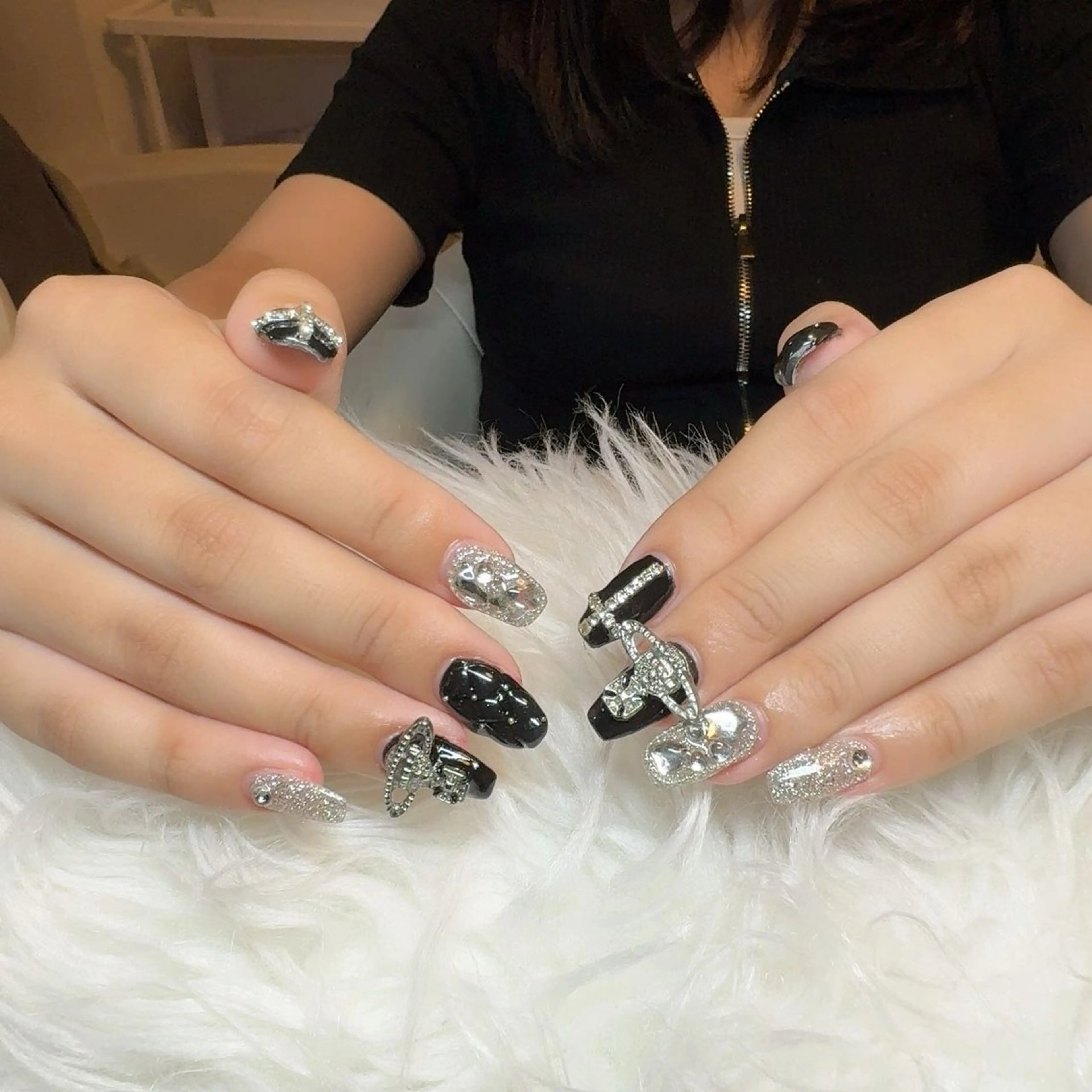 ネイル D-BEAUTY Nailsalonのネイルデザイン