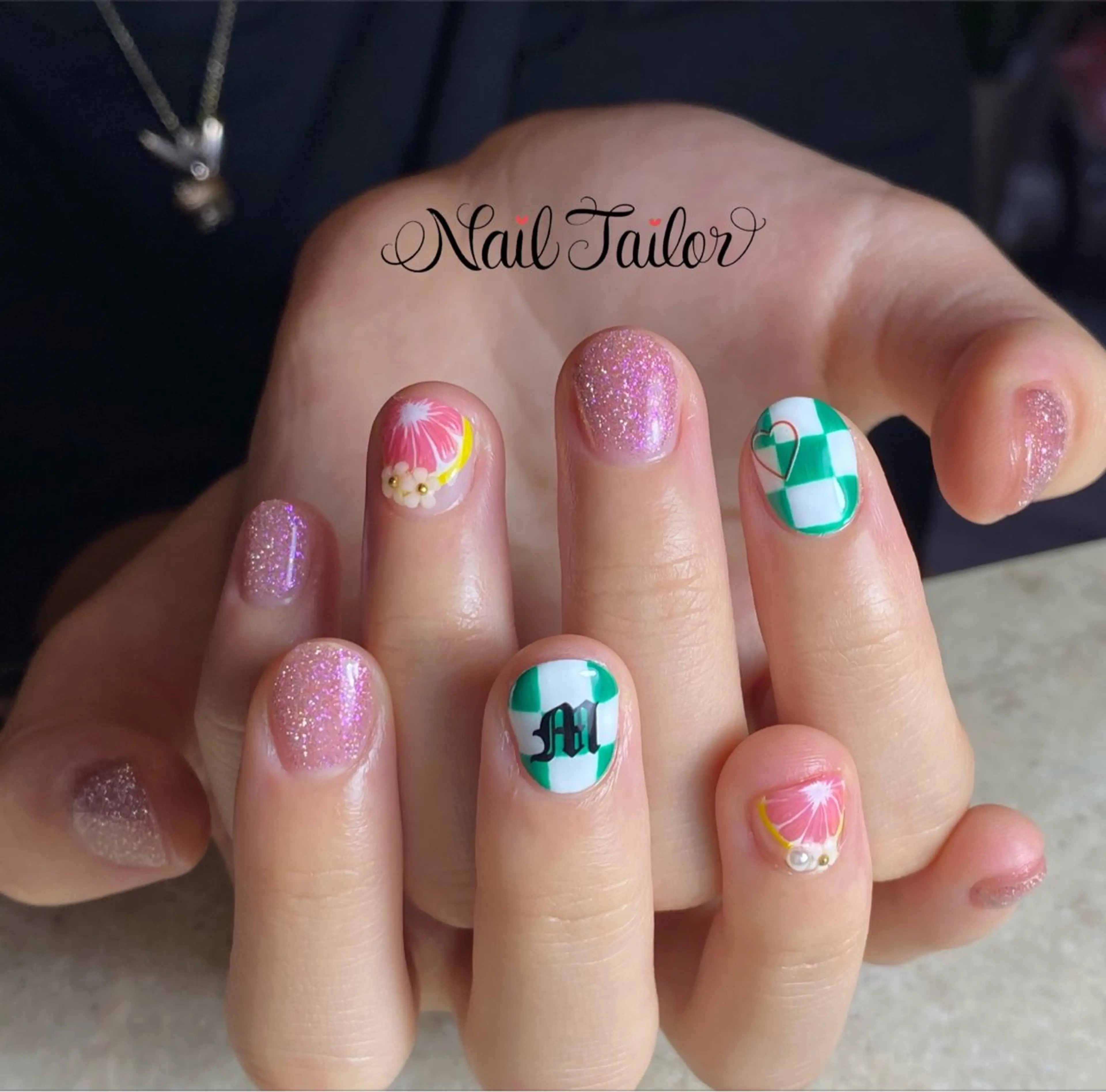 ネイル アートネイル 長さ出し ジェルネイル キラキラネイル 韓国ネイル ハンドネイル NailTailor ネイルテイラーのネイルデザイン