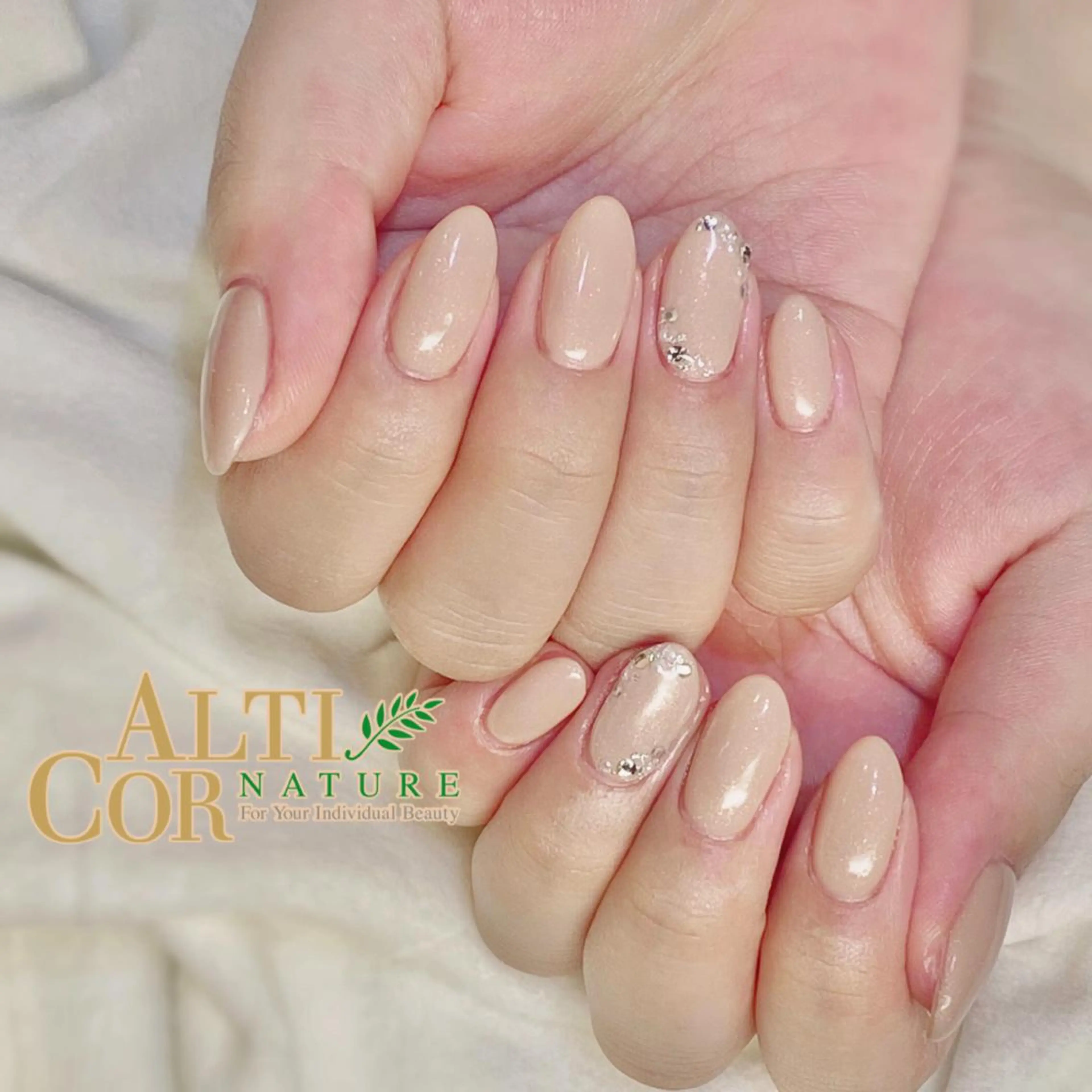 ネイル ChezEspoir 佐藤のネイルデザイン