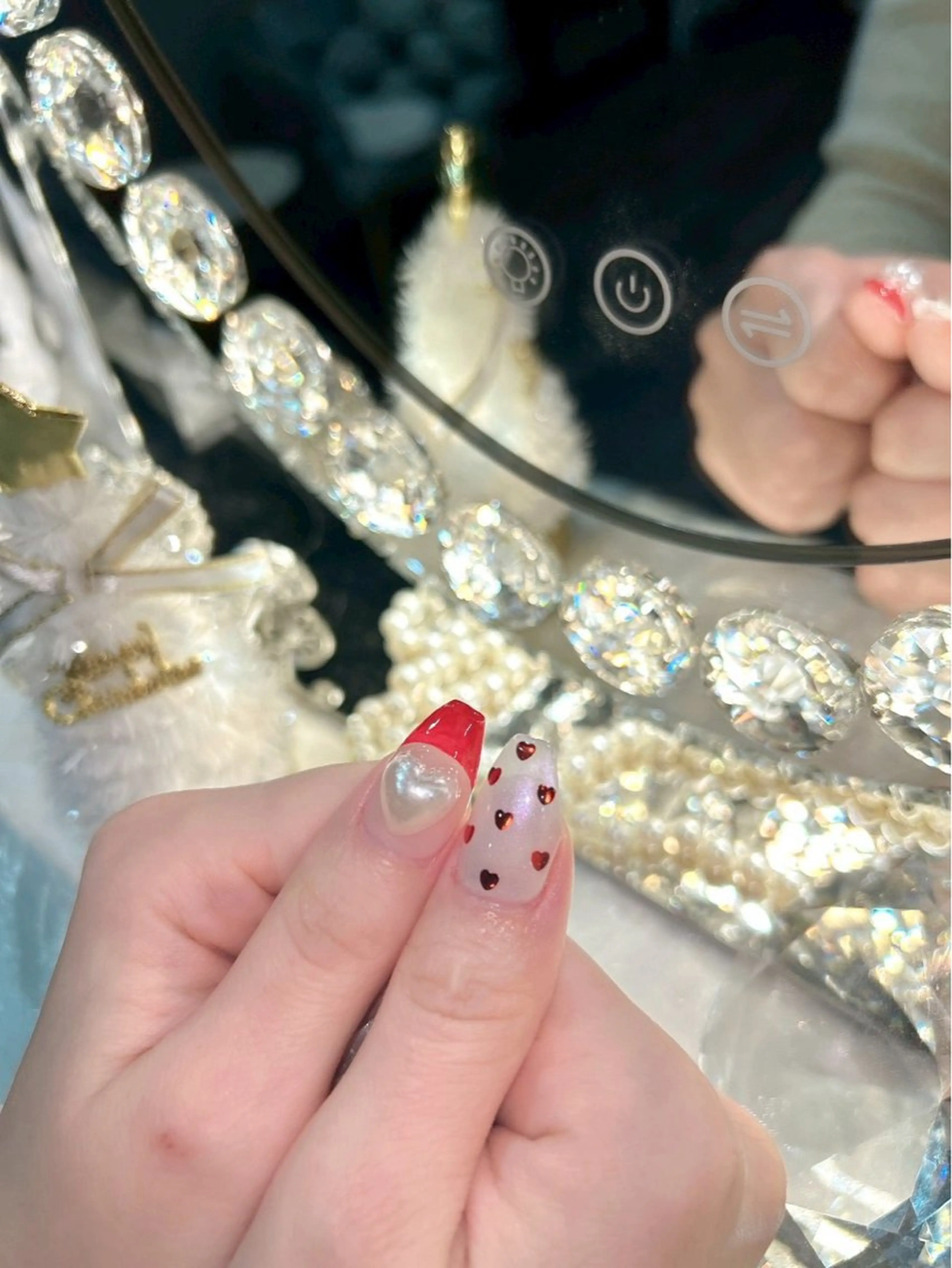 ネイル 【ちゅるん韓国🪄】 Aina🤍のネイルデザイン