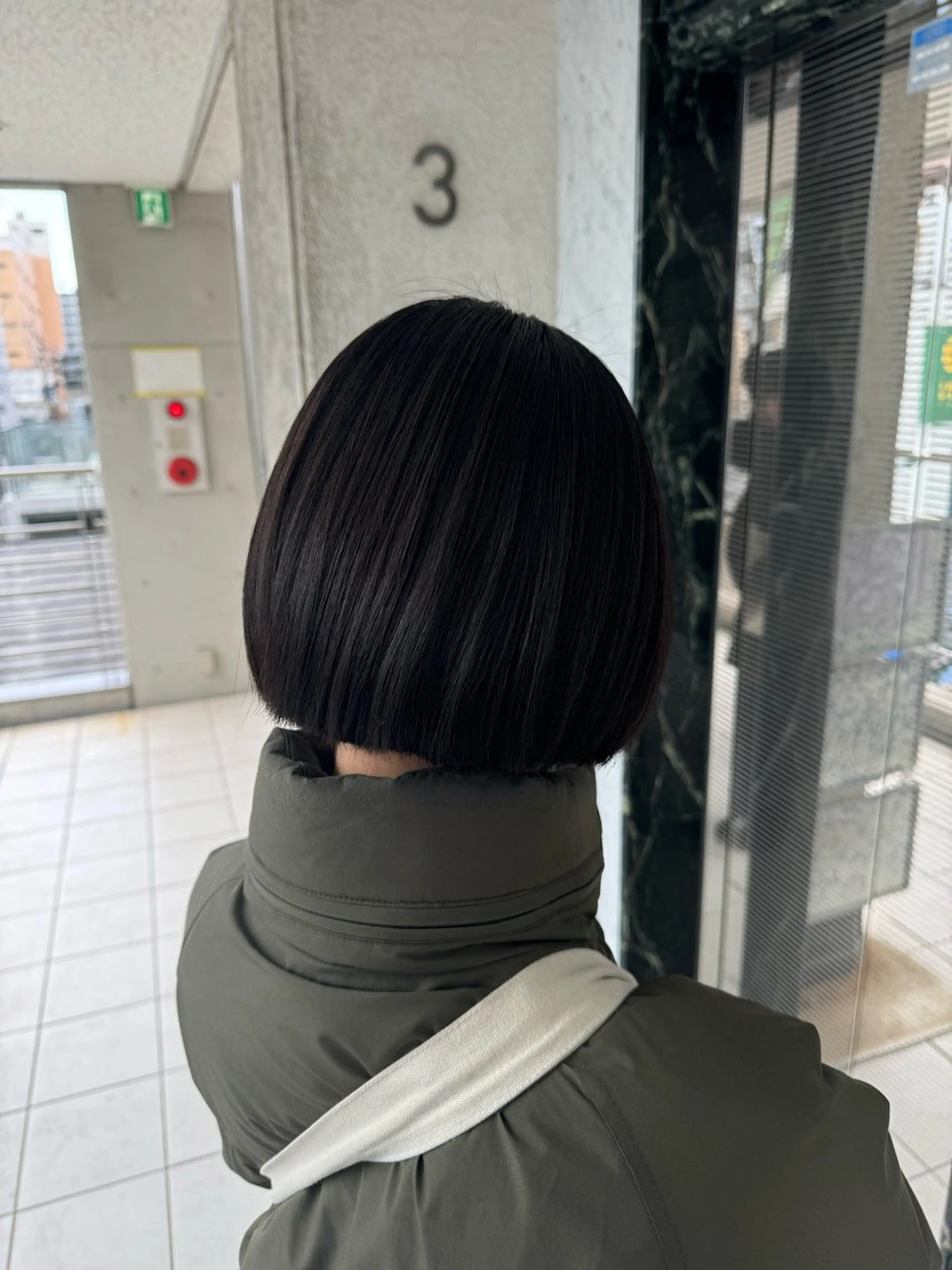 ショート カット 縮毛矯正 椎葉 祐也のヘアスタイル