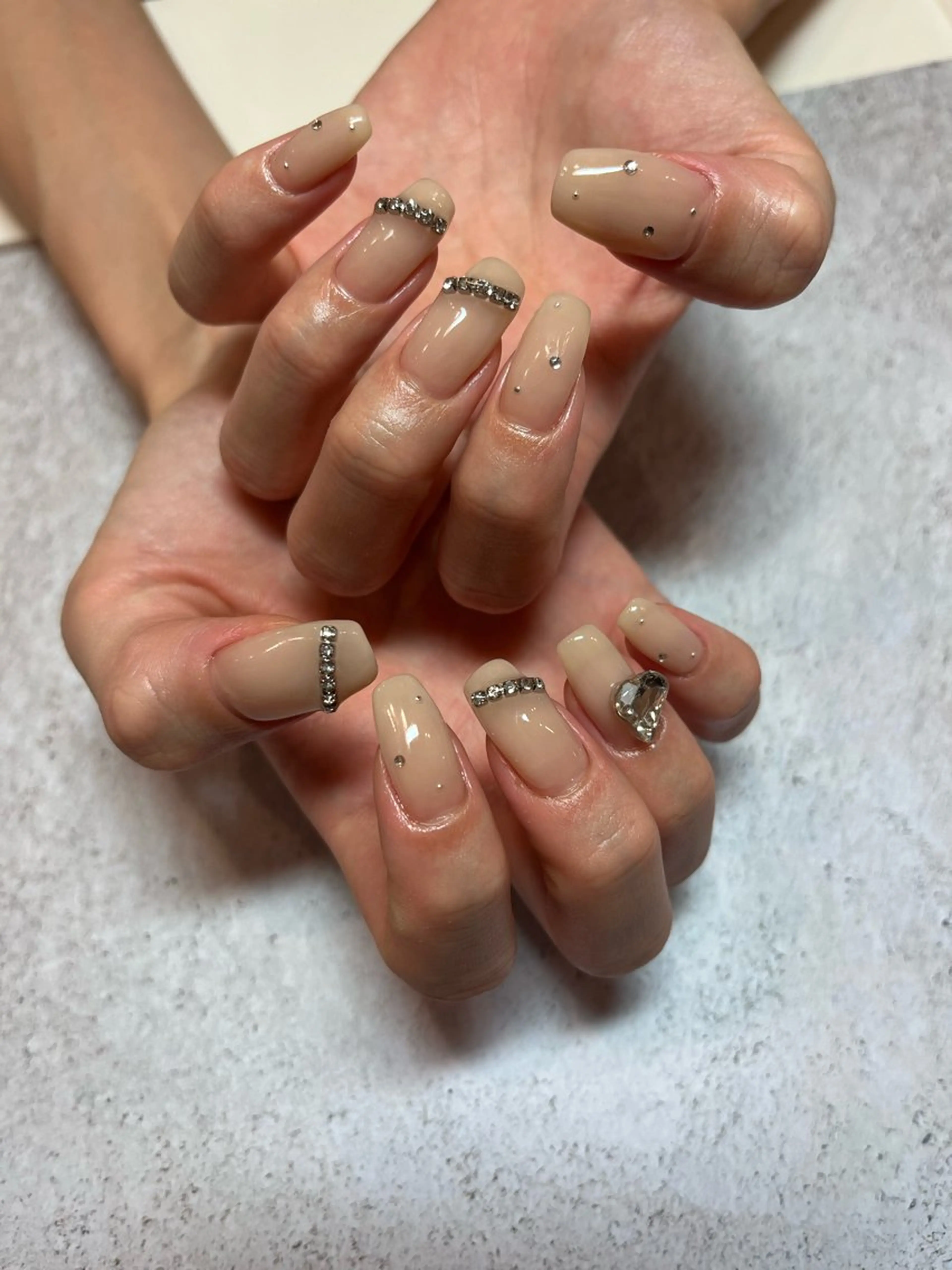 ネイル ハンドネイル 【LINON】 airiのネイルデザイン