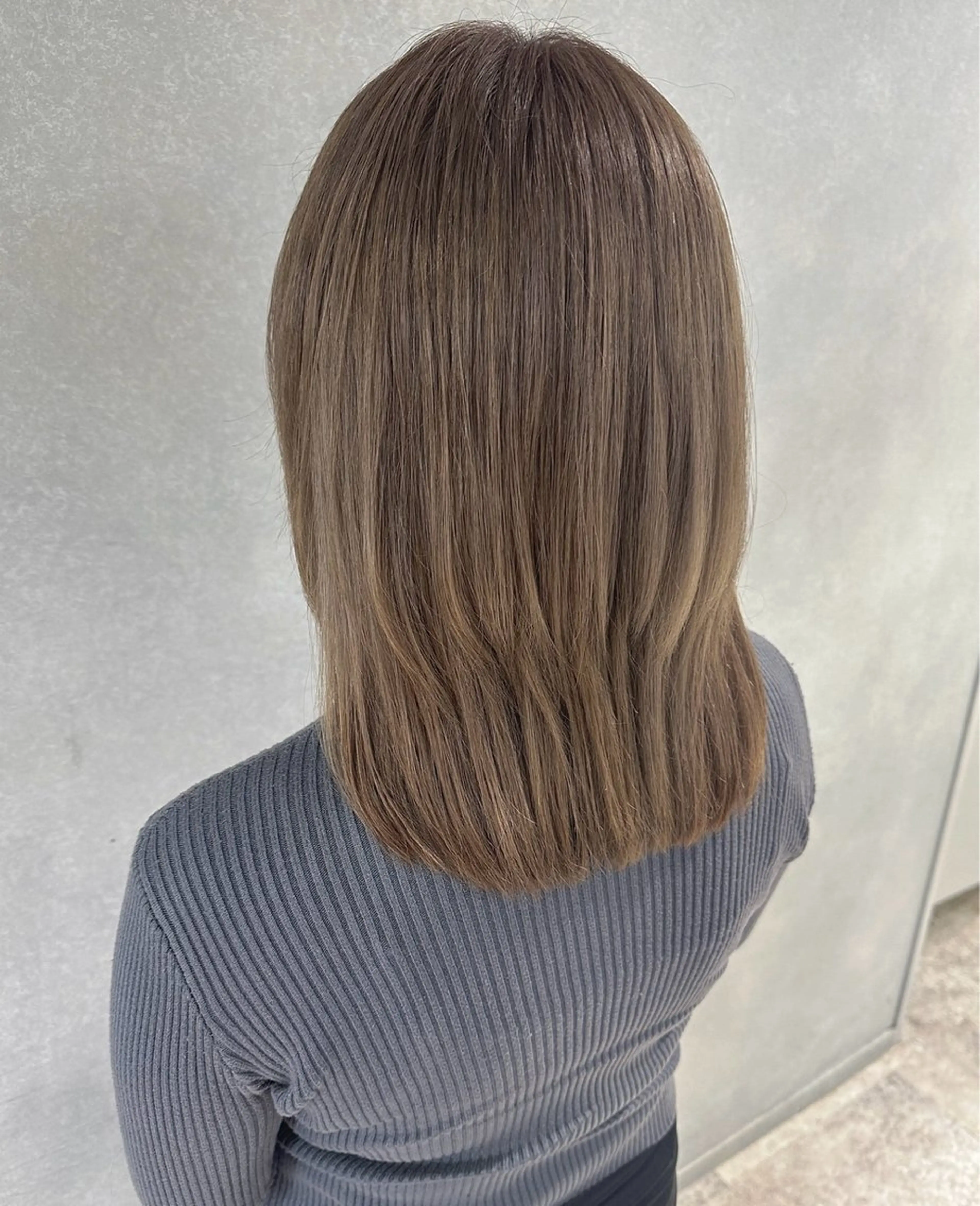 ミディアム カラー ヘアカラー 唐澤 千尋のヘアスタイル