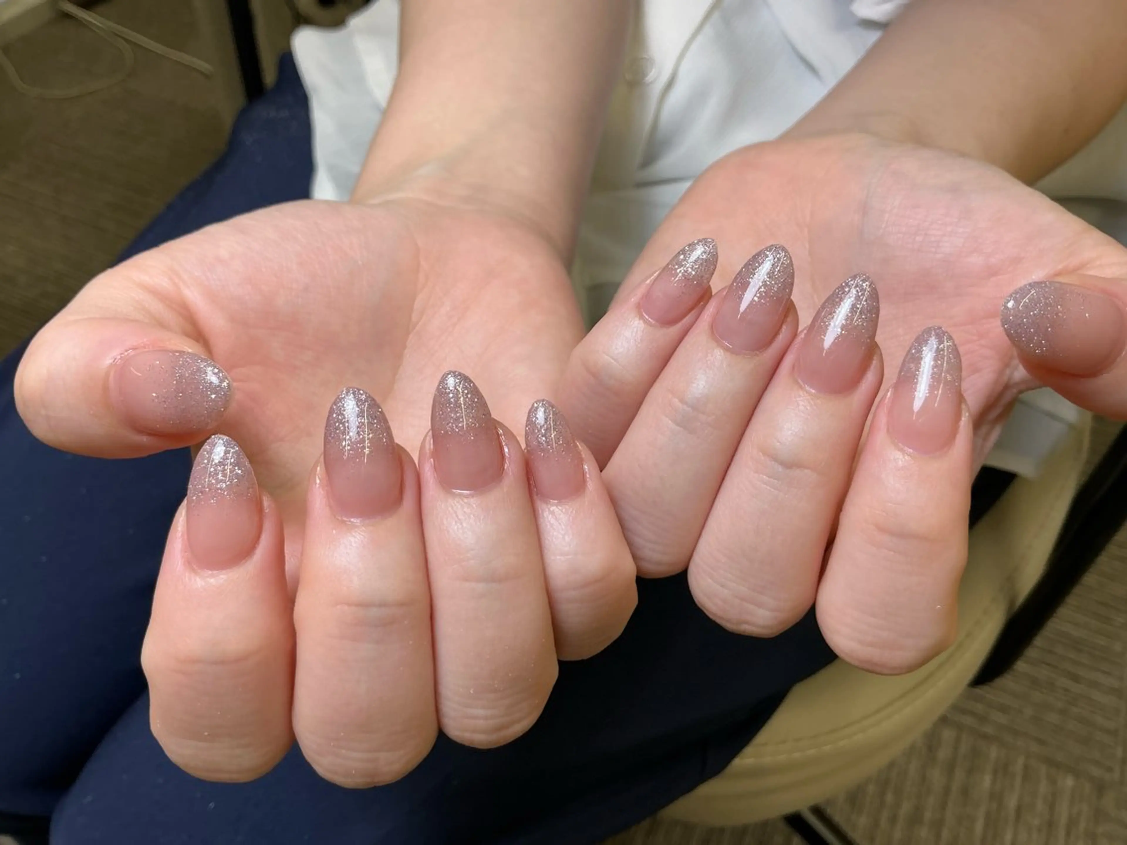 ネイル オーロラネイル 長さ出し フレンチネイル ジェルネイル ガラスフレンチ ハンドネイル Rela・S NAILのネイルデザイン