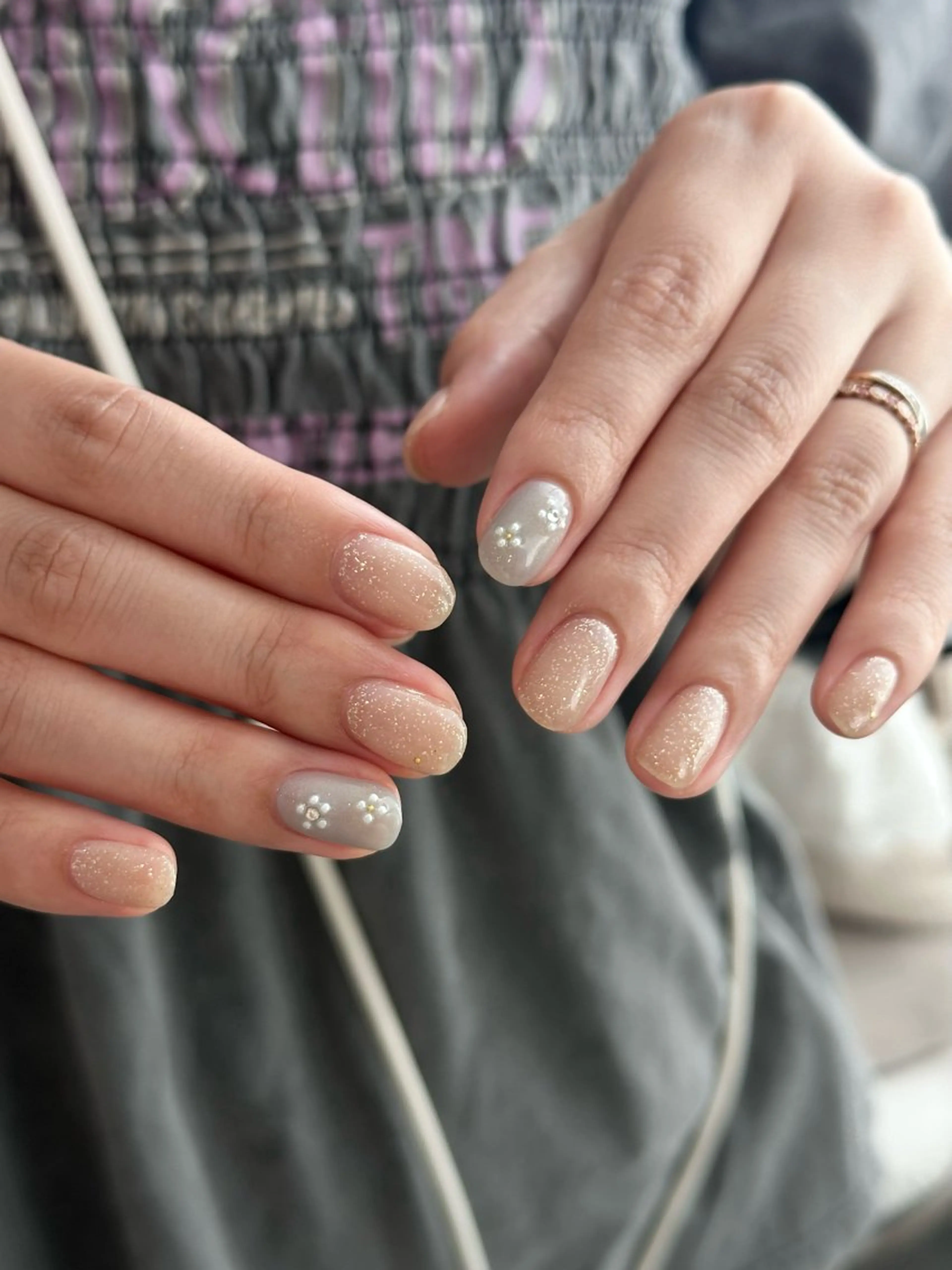 ネイル ハンドネイル GLOW/NAIL 二の宮KaNaのネイルデザイン