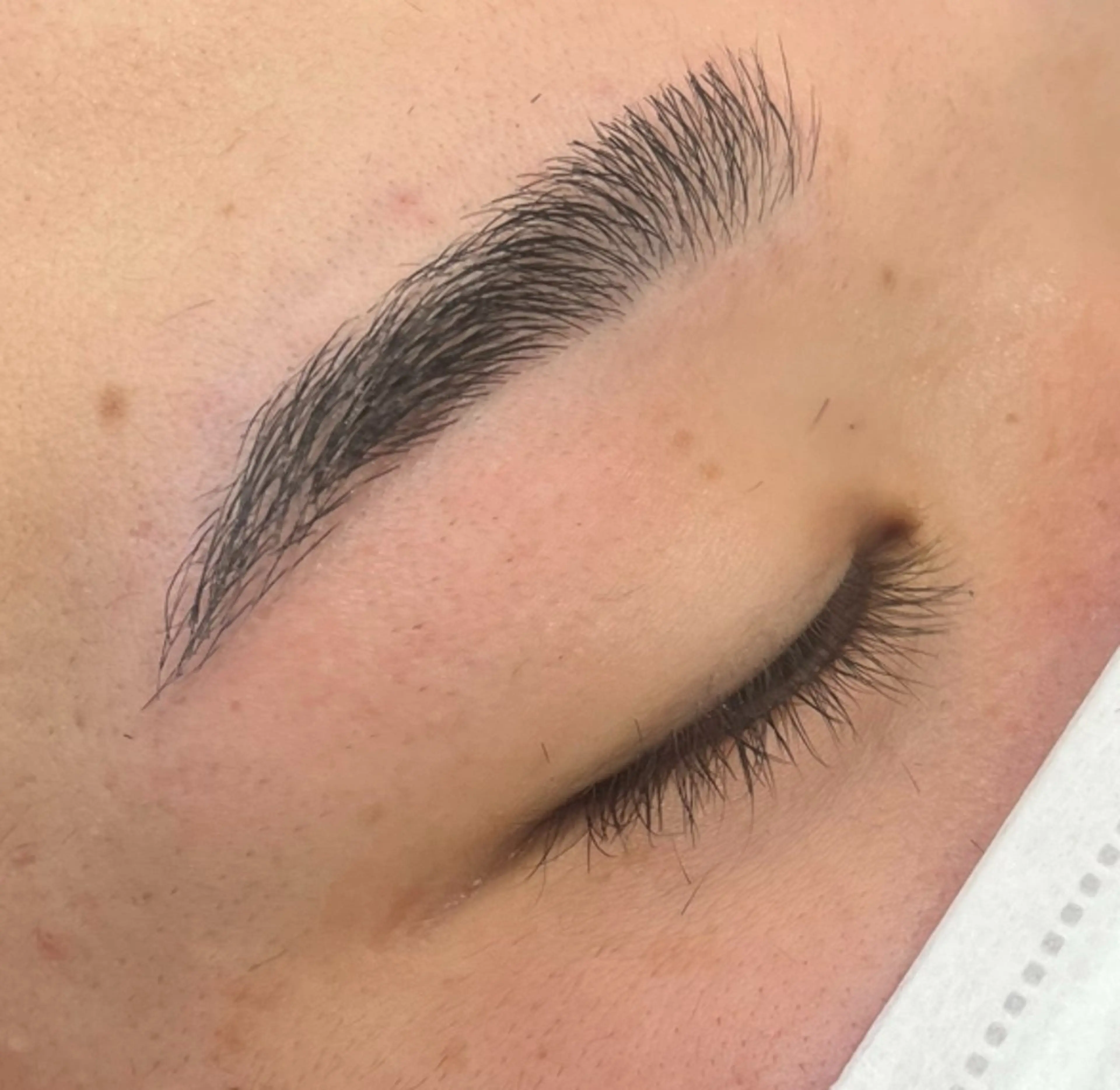 メンズ アイブロウ メンズアイブロウ B's かわばた   れいかのエステ・リラクイメージ