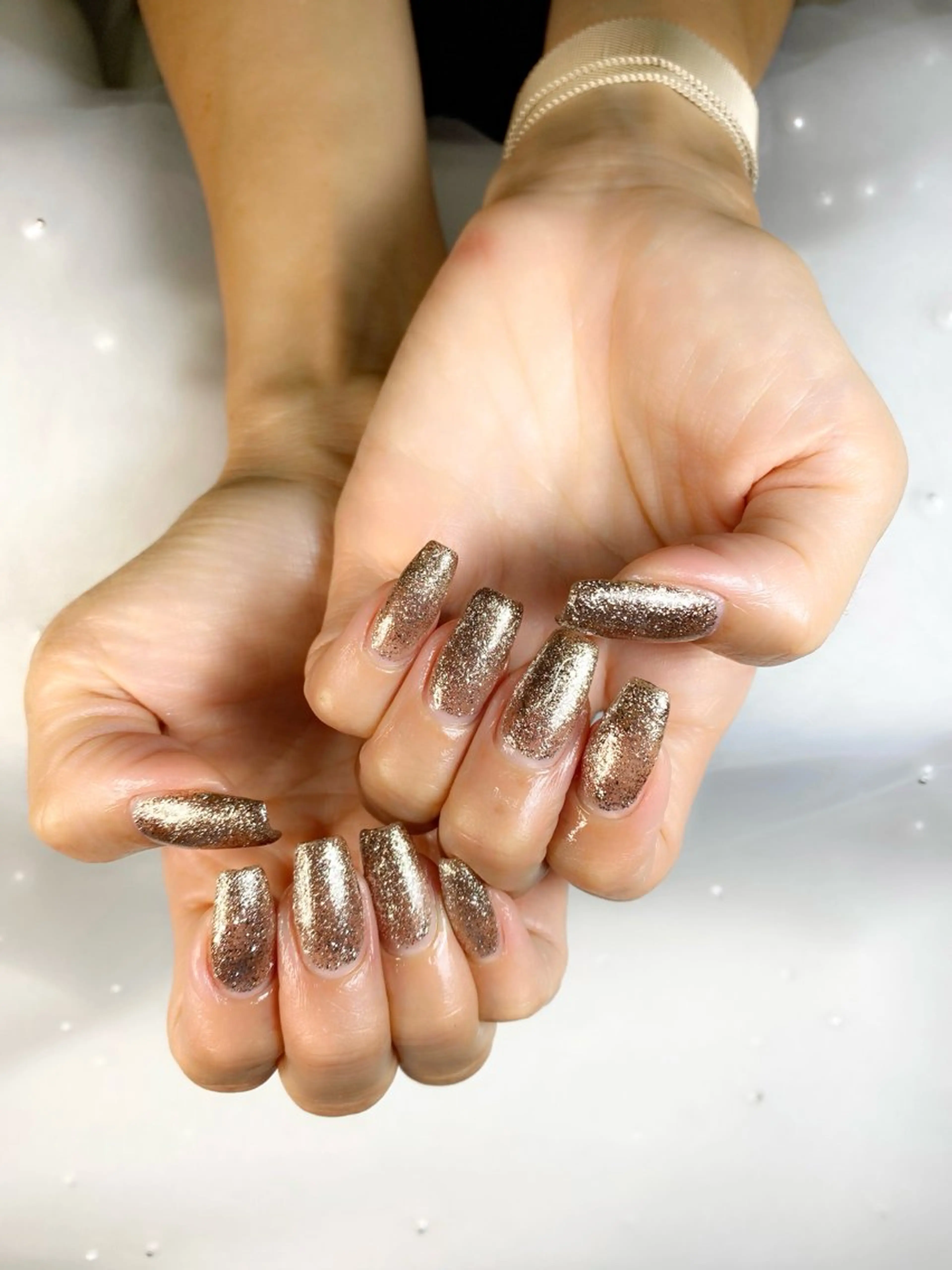 ネイル キラキラネイル ラメ(グリッター) シンプルネイル 夏ネイル ハンドネイル iro+ nailのネイルデザイン