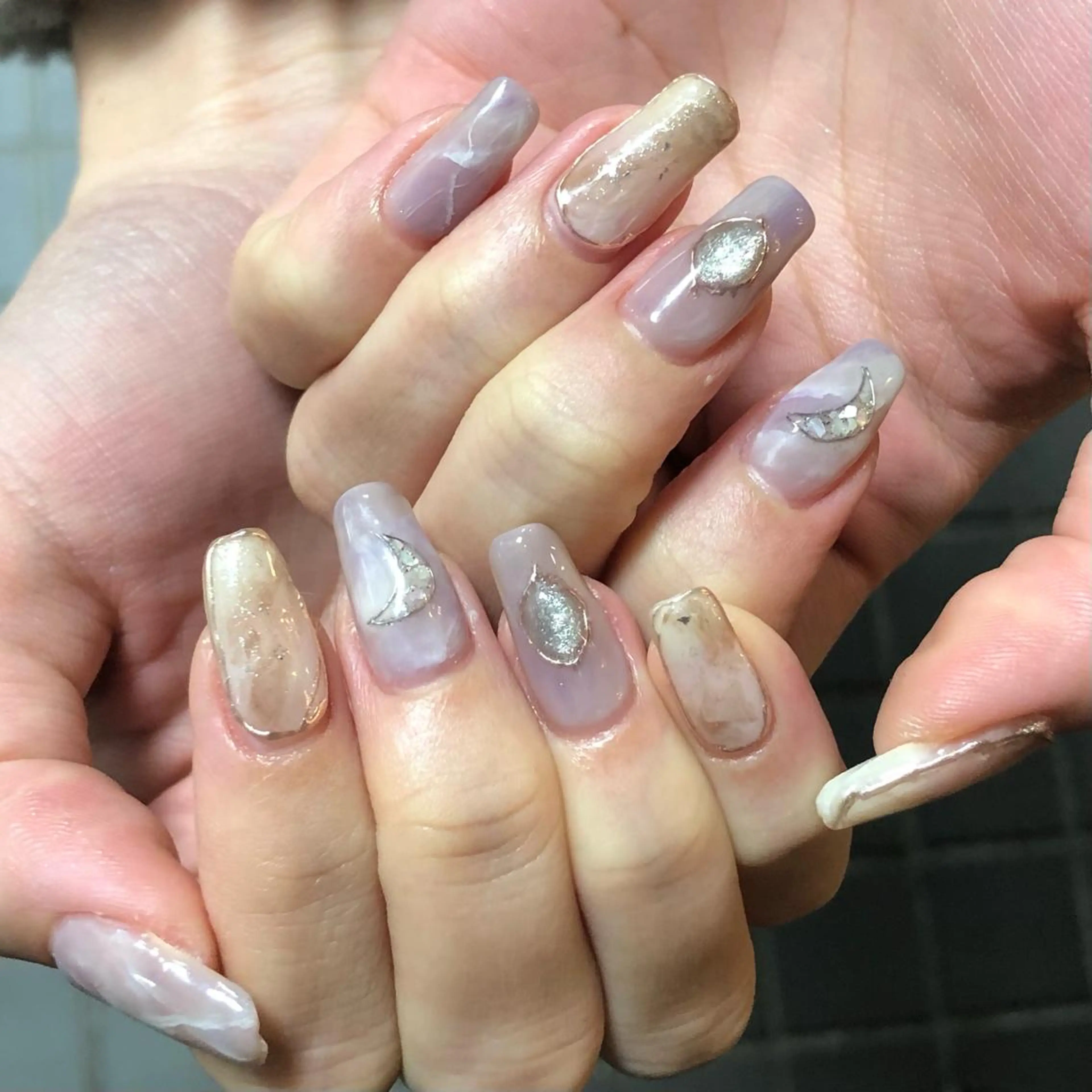 ネイル 中牟田 彩水のネイルデザイン