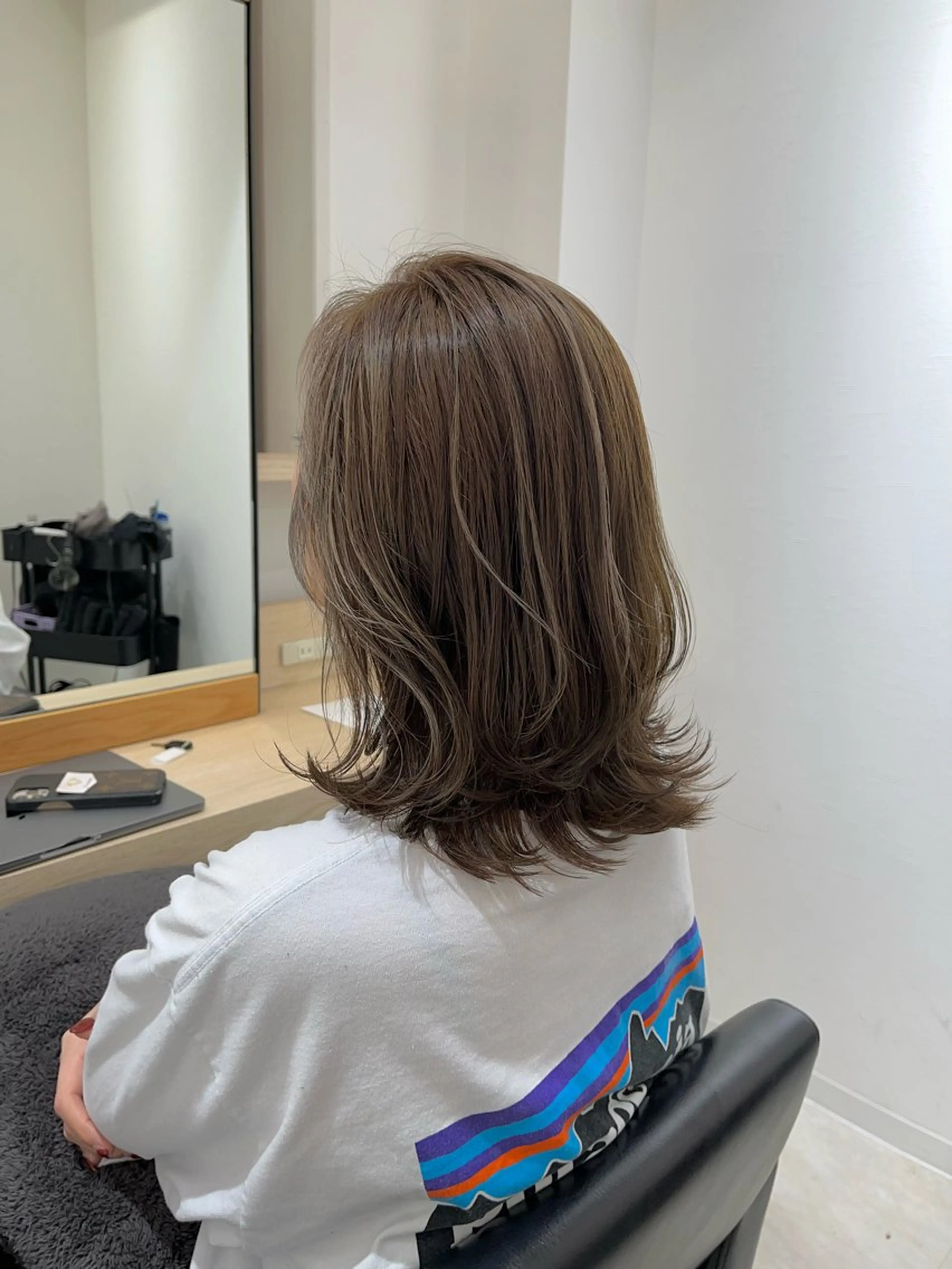 セミロング カラー 【ニュアンスカラー・ 髪質改善】スズキカナのヘアスタイル