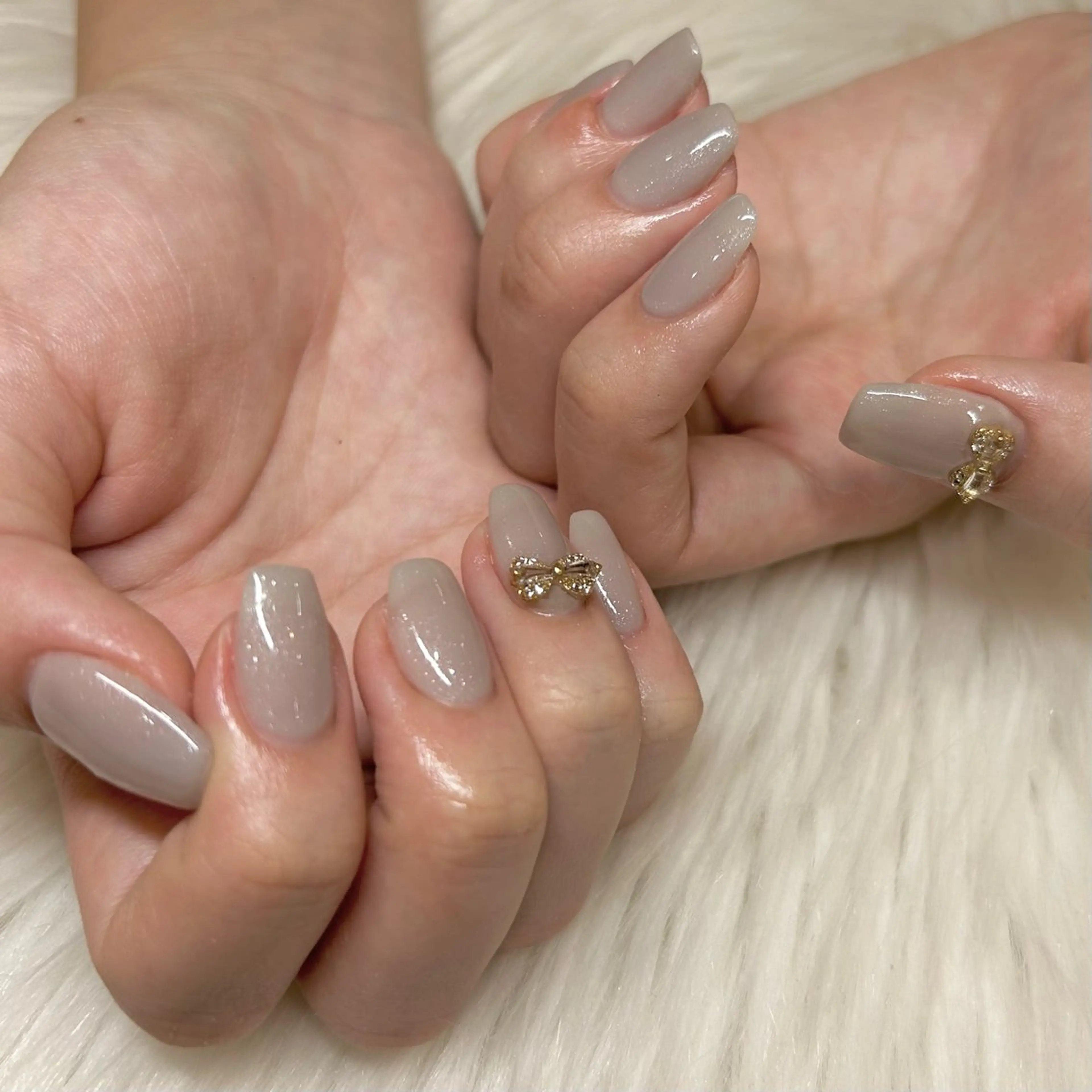 ネイル リボン SOARE TADAのネイルデザイン