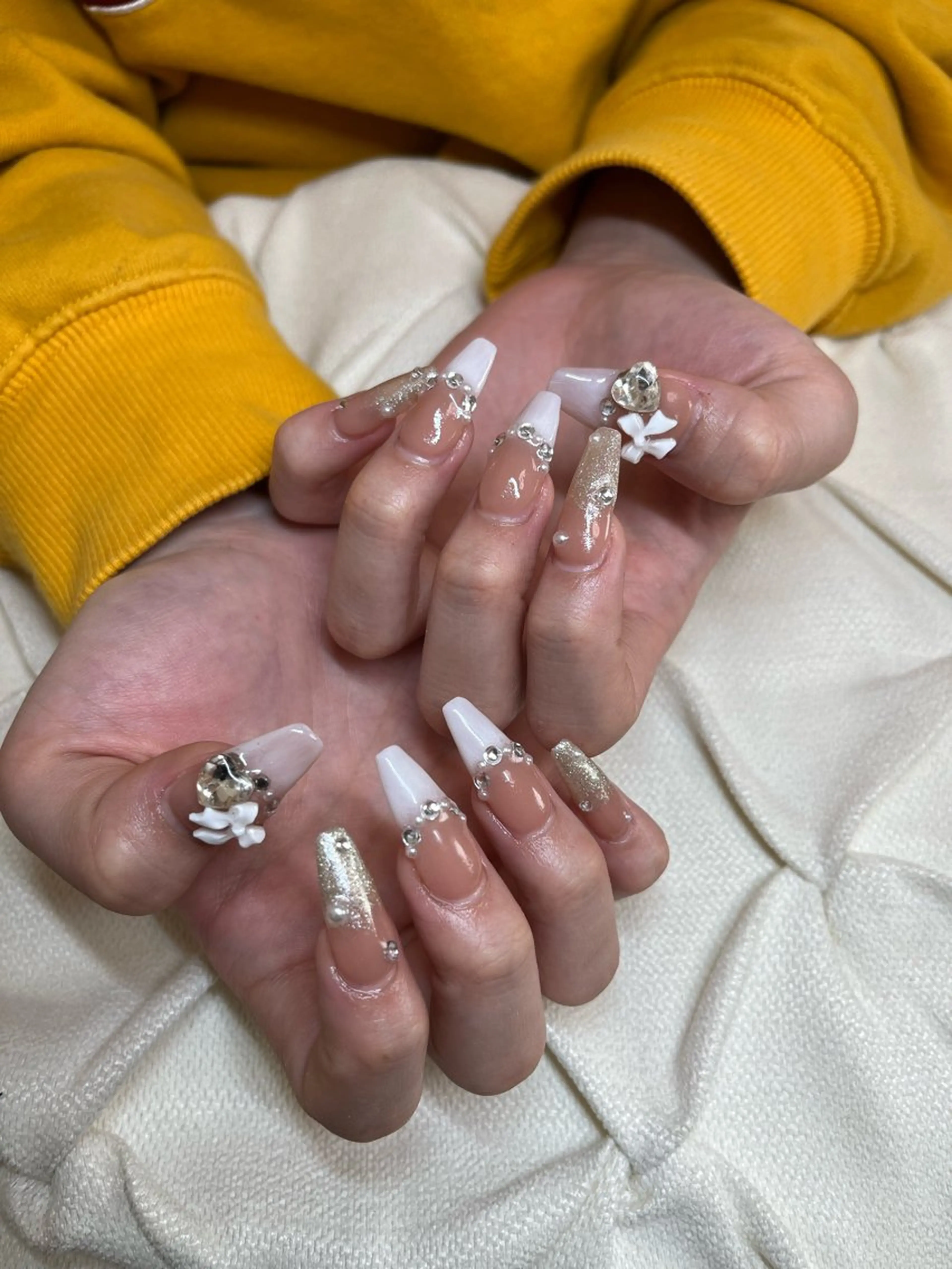 ネイル ハンドネイル nail.salon .Reversalのネイルデザイン