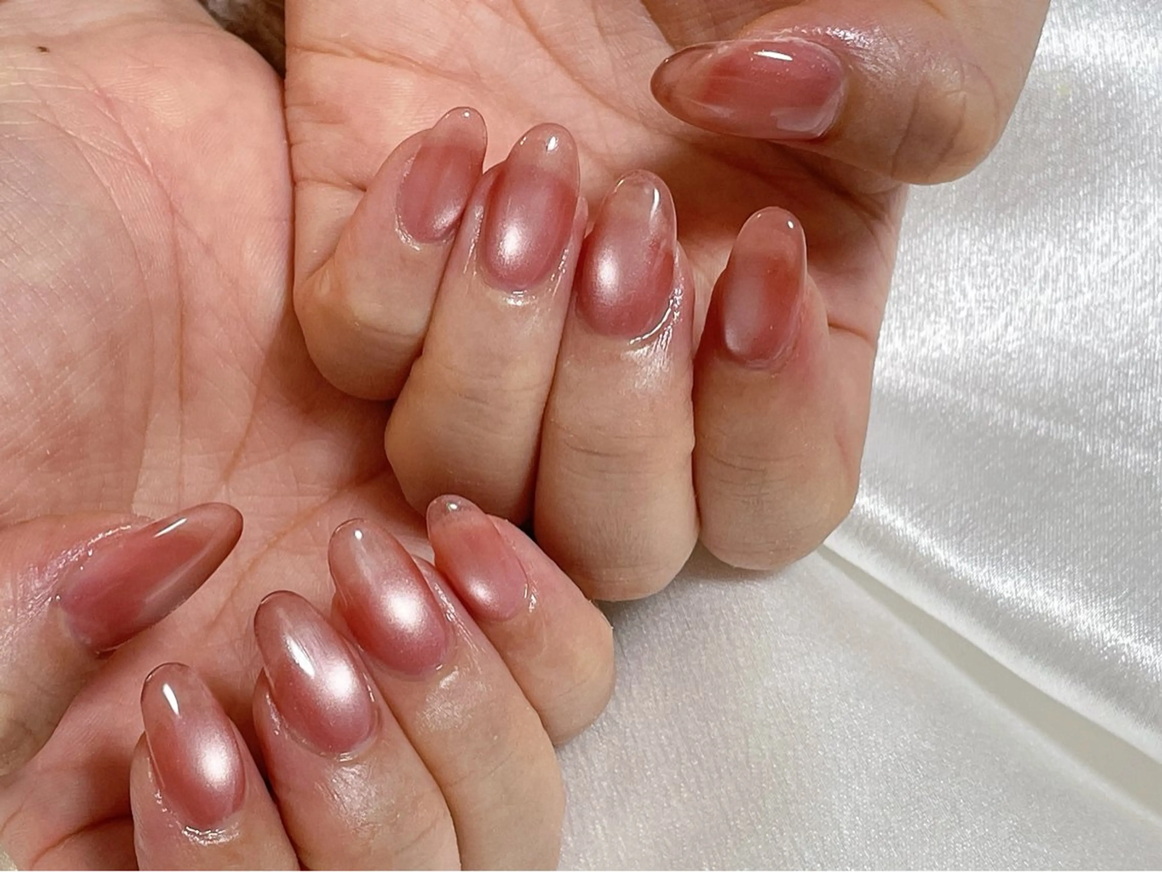 ネイル オーロラネイル 桜ネイル フラワーネイル フットネイル フレンチネイル ハンドネイル mogunail &blowのネイルデザイン