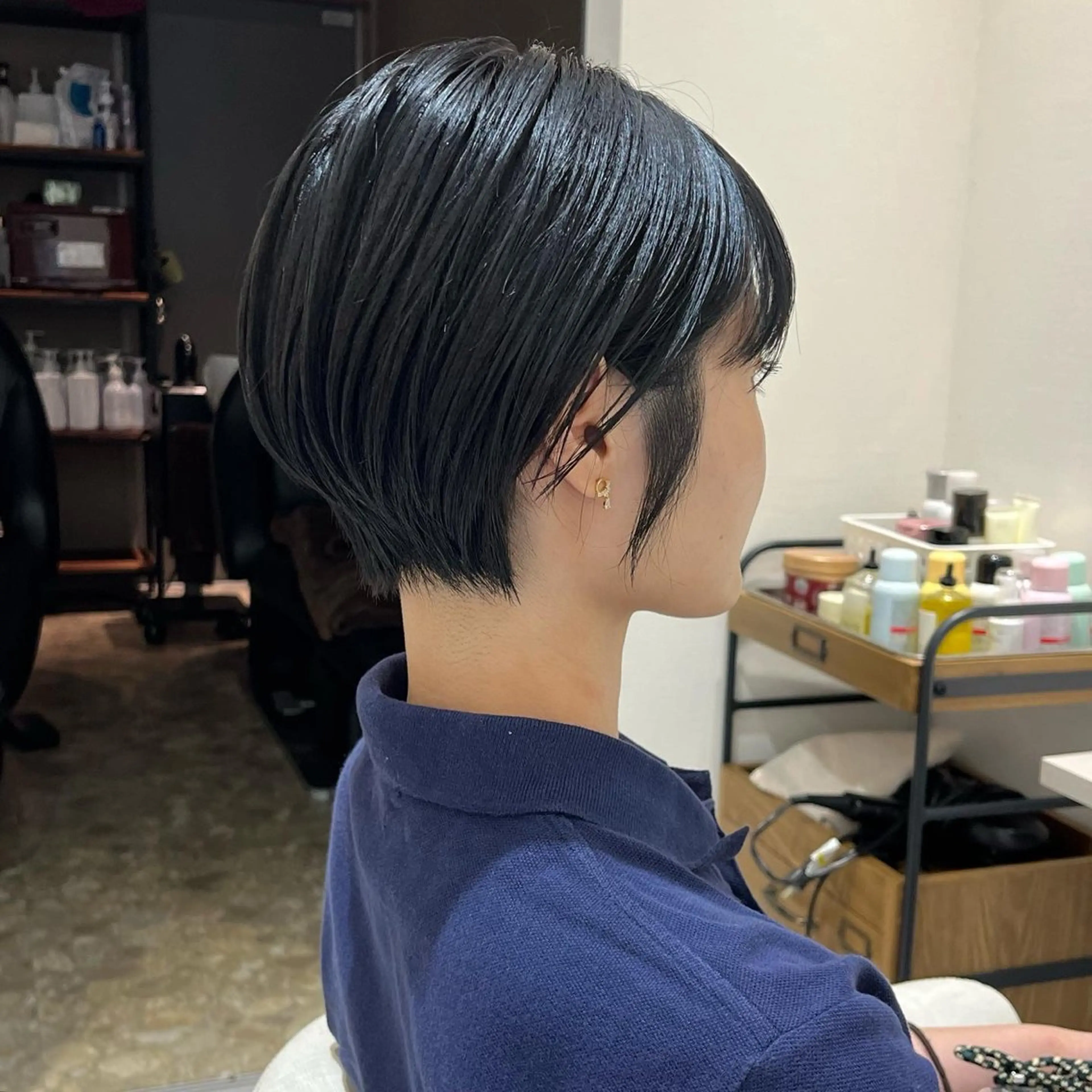 ショート カラー 丸みショート ショートヘア Chiho / 梅田 / ボブ/ パーマのヘアスタイル