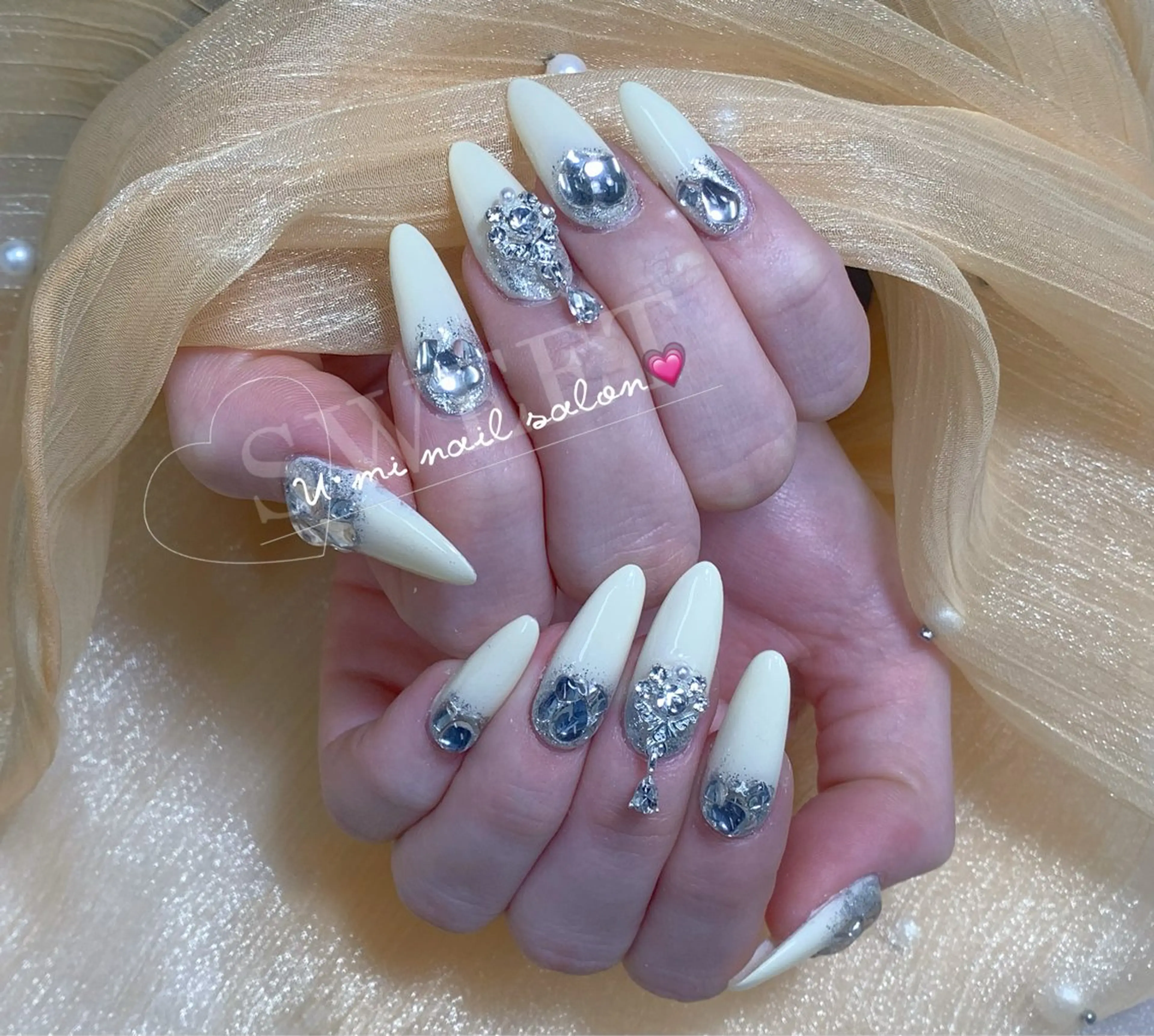 ネイル 持ち込み ハンドネイル Ｕ·Mi nail salon所属・u・mi  上野御徒町パラジェルのネイルデザイン