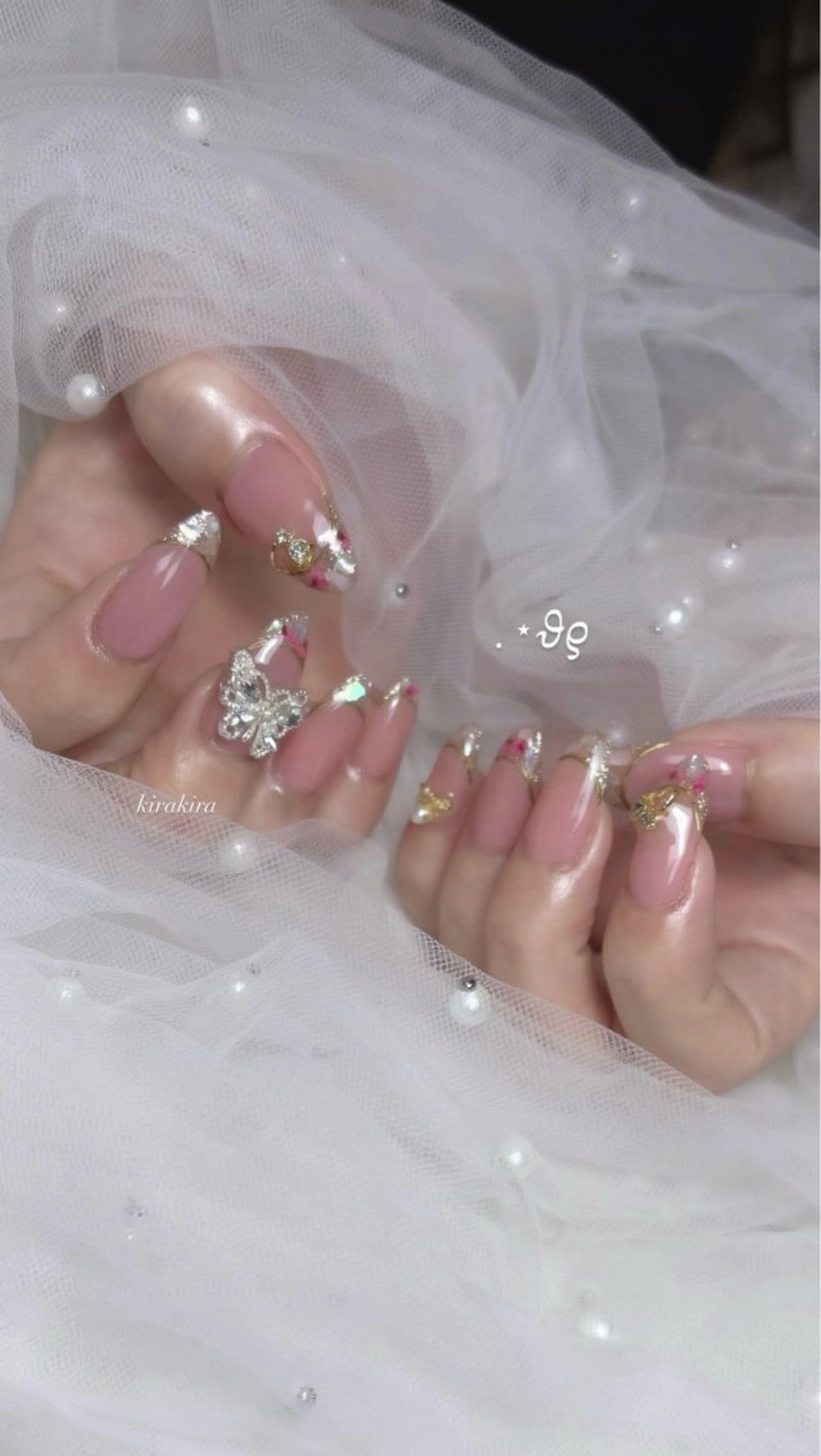 ネイル フレンチネイル 春ネイル ハンドネイル 𝑬𝑹𝑰𝑲𝑨 𓂃🎀𓈒𓏸のネイルデザイン