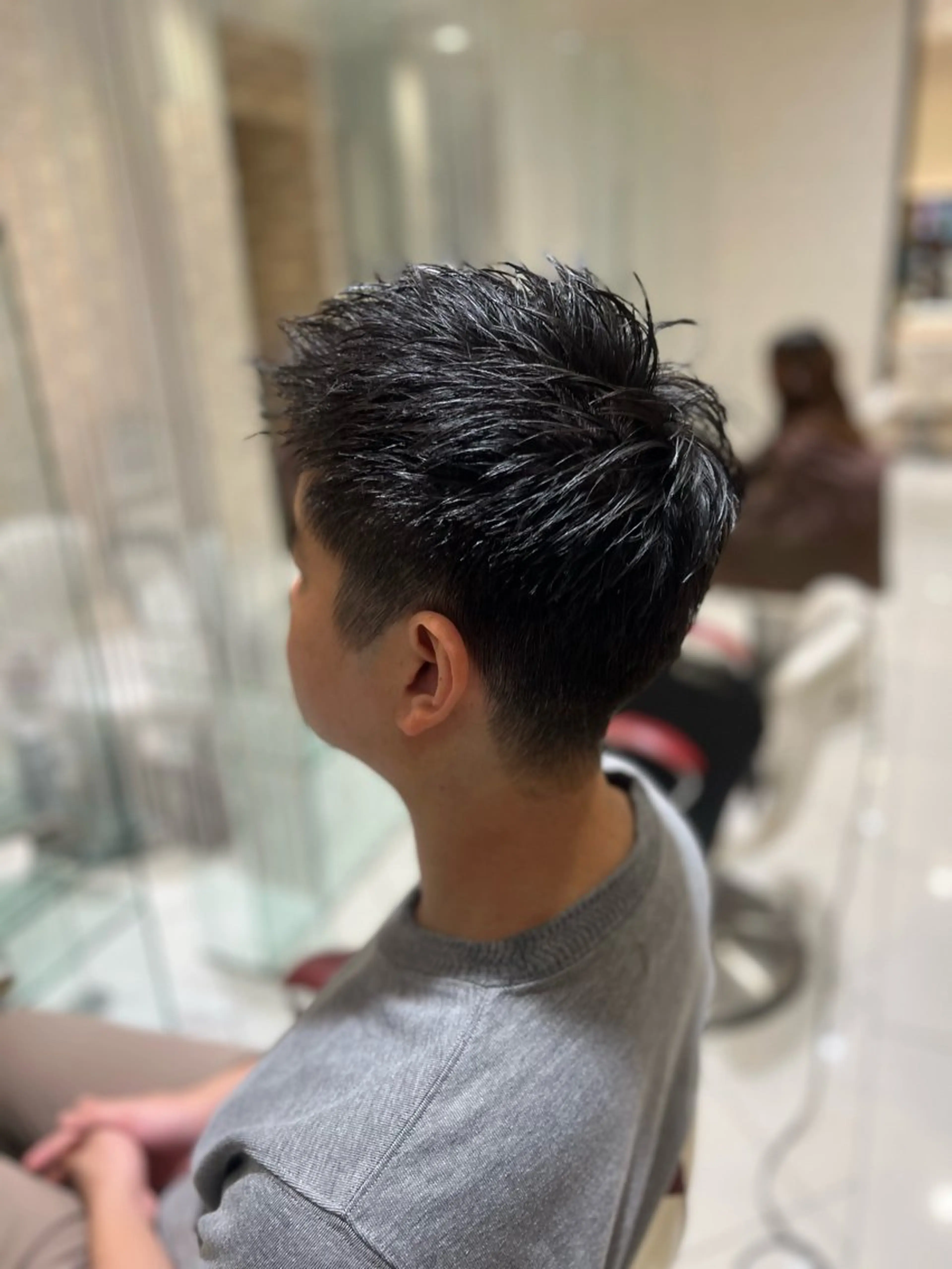 ショート メンズ メンズブリーチ フェードカット メンズハイトーン メンズパーマ カット ヘッドスパ 【メンズ限定】メンズ スタイル特化美容師のヘアスタイル