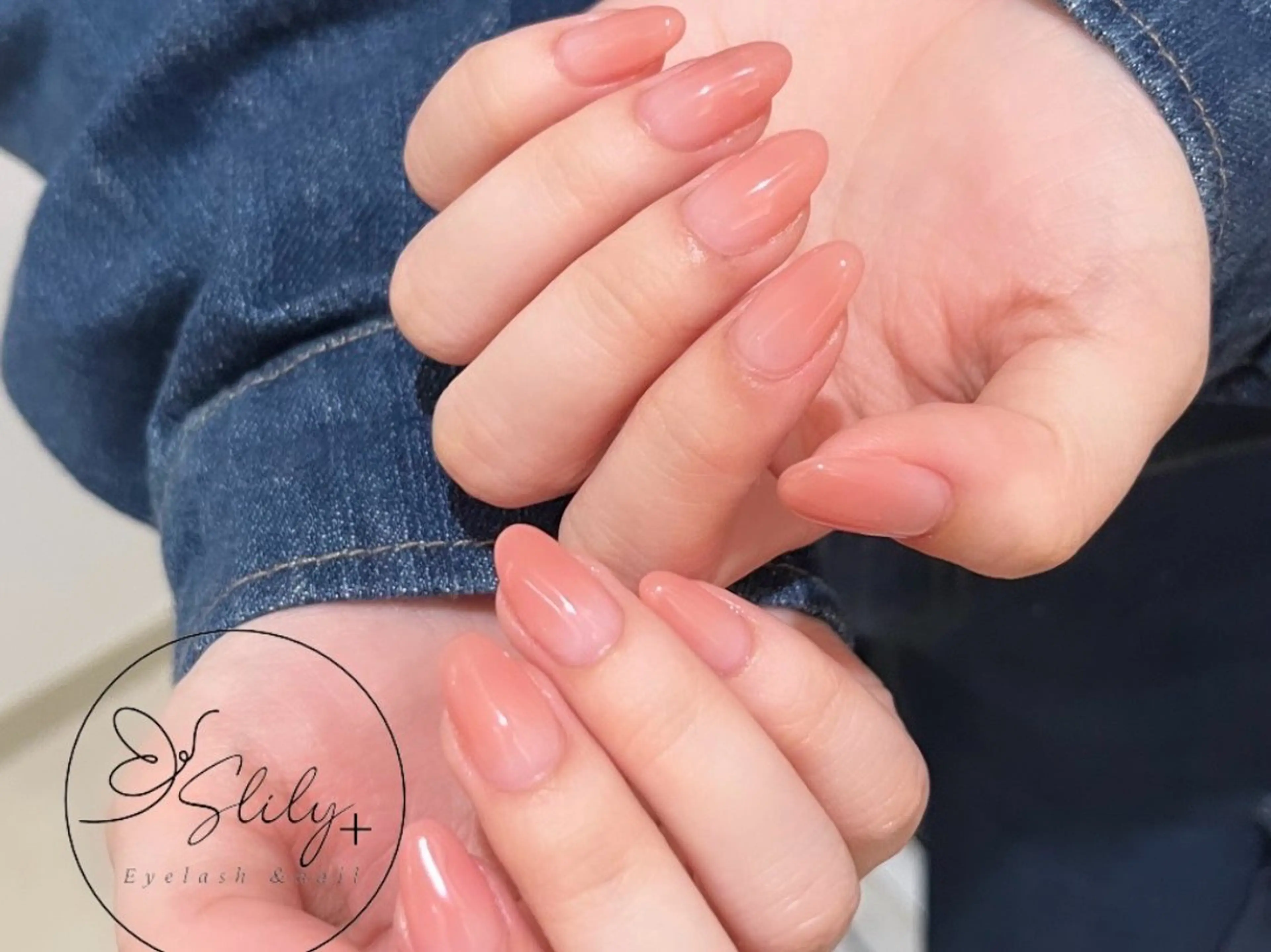 ネイル SLily+ Erinaのネイルデザイン