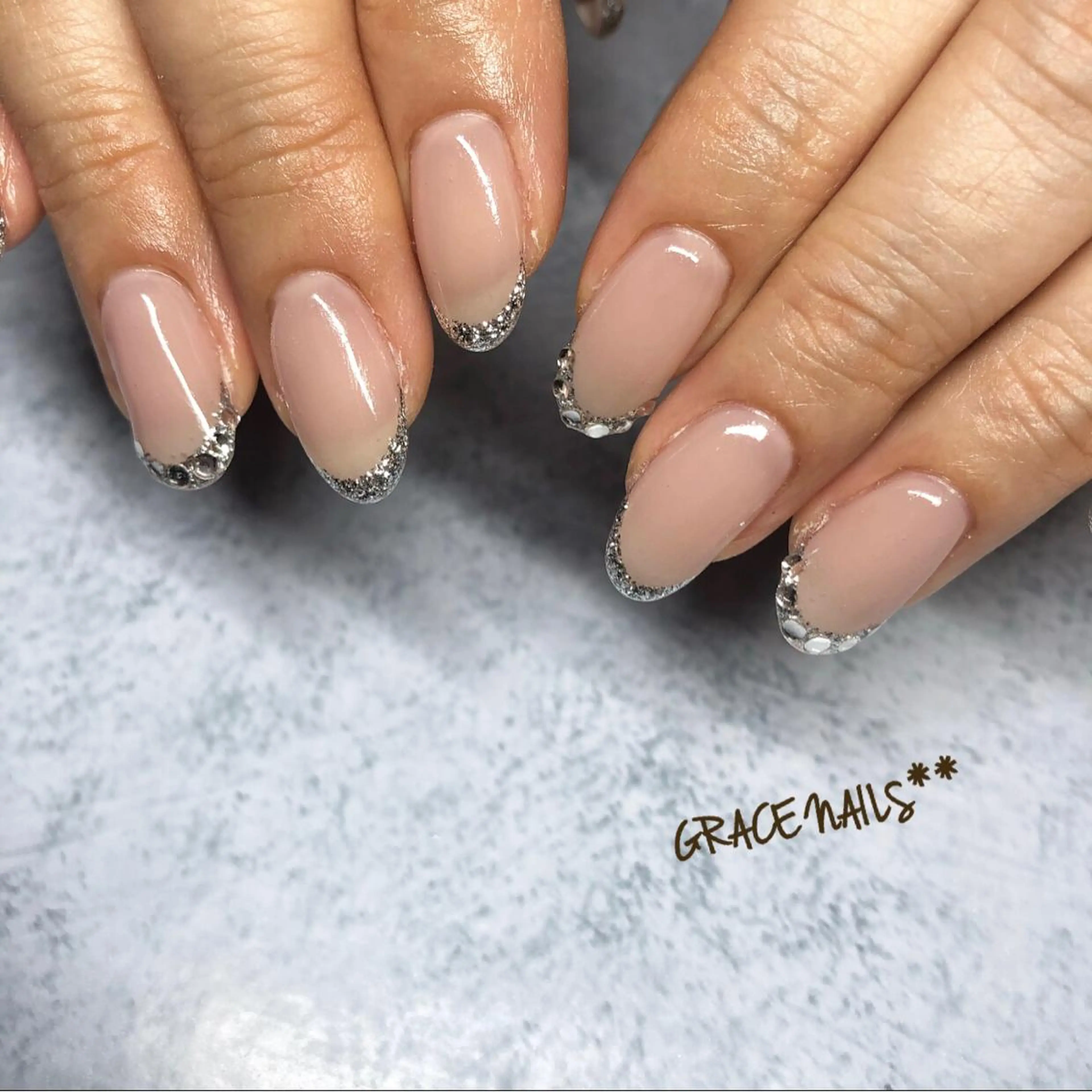 ネイル ハンドネイル フットネイル GRACE NAILSのネイルデザイン