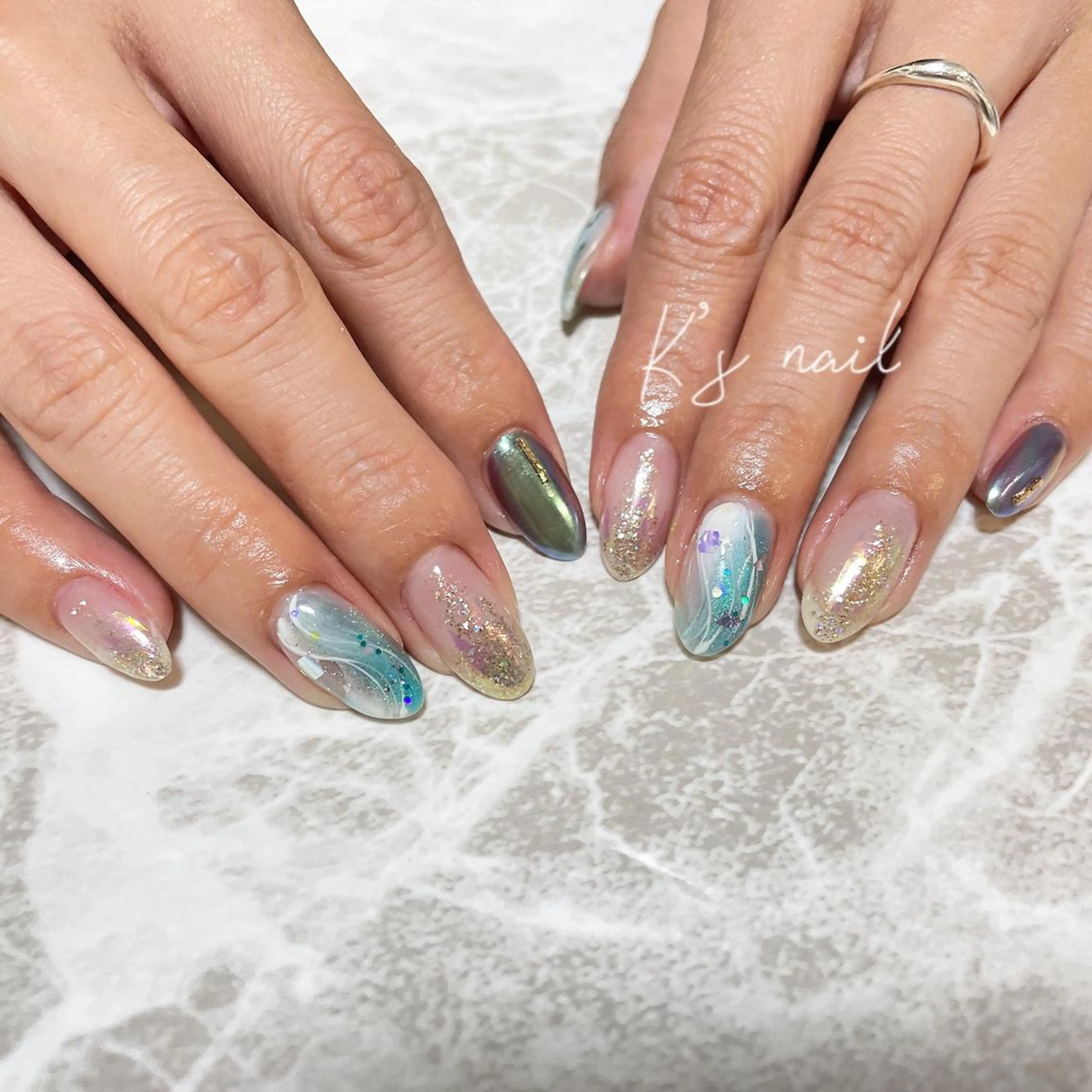 ネイル マグネットネイル ニュアンスネイル ハンドネイル K's nail kotoeのネイルデザイン