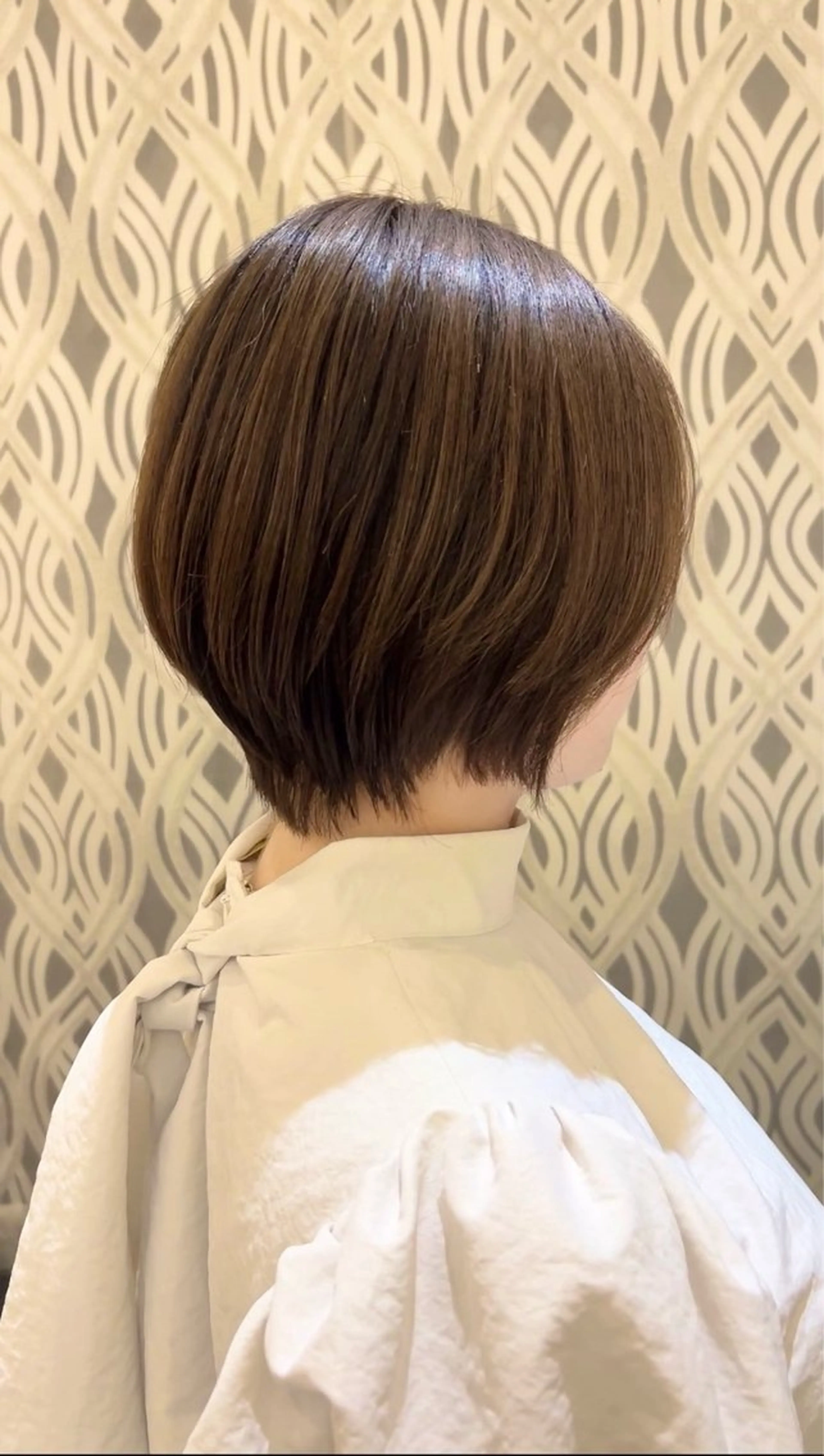 ショート 中野 栞里のヘアスタイル