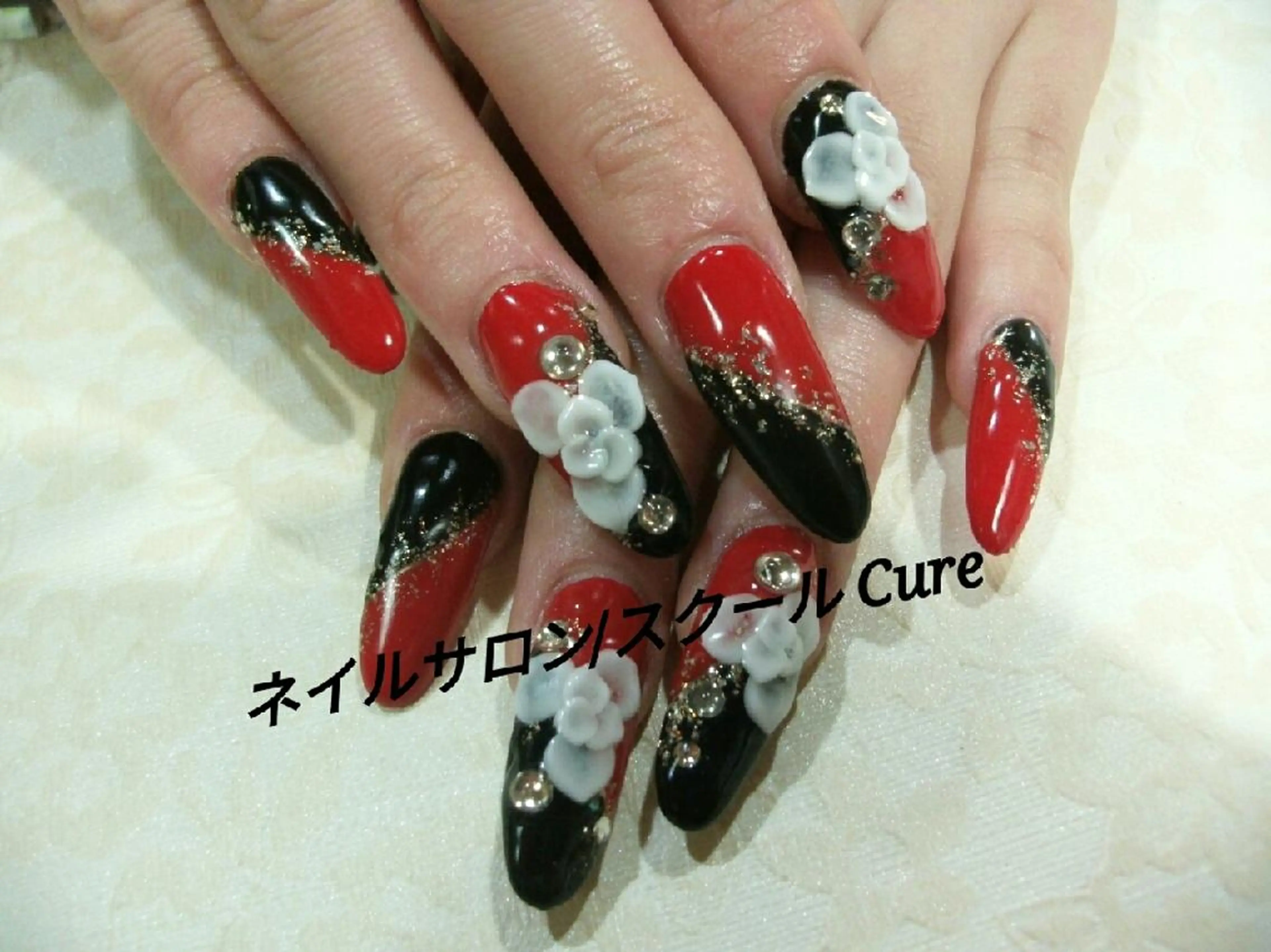 ロング ネイル ネイルサロン Cureのネイルデザイン