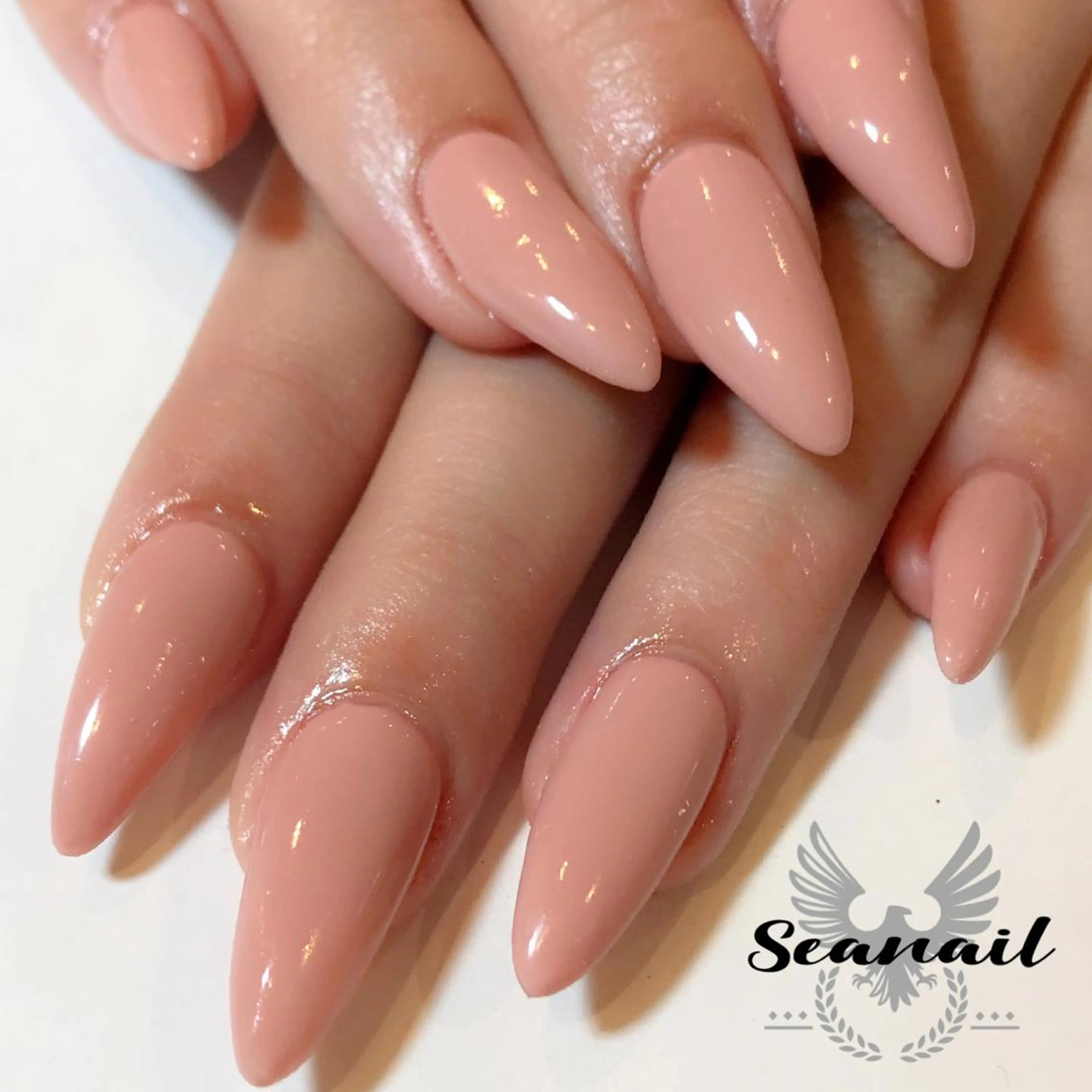 ネイル 小尾 栞のネイルデザイン