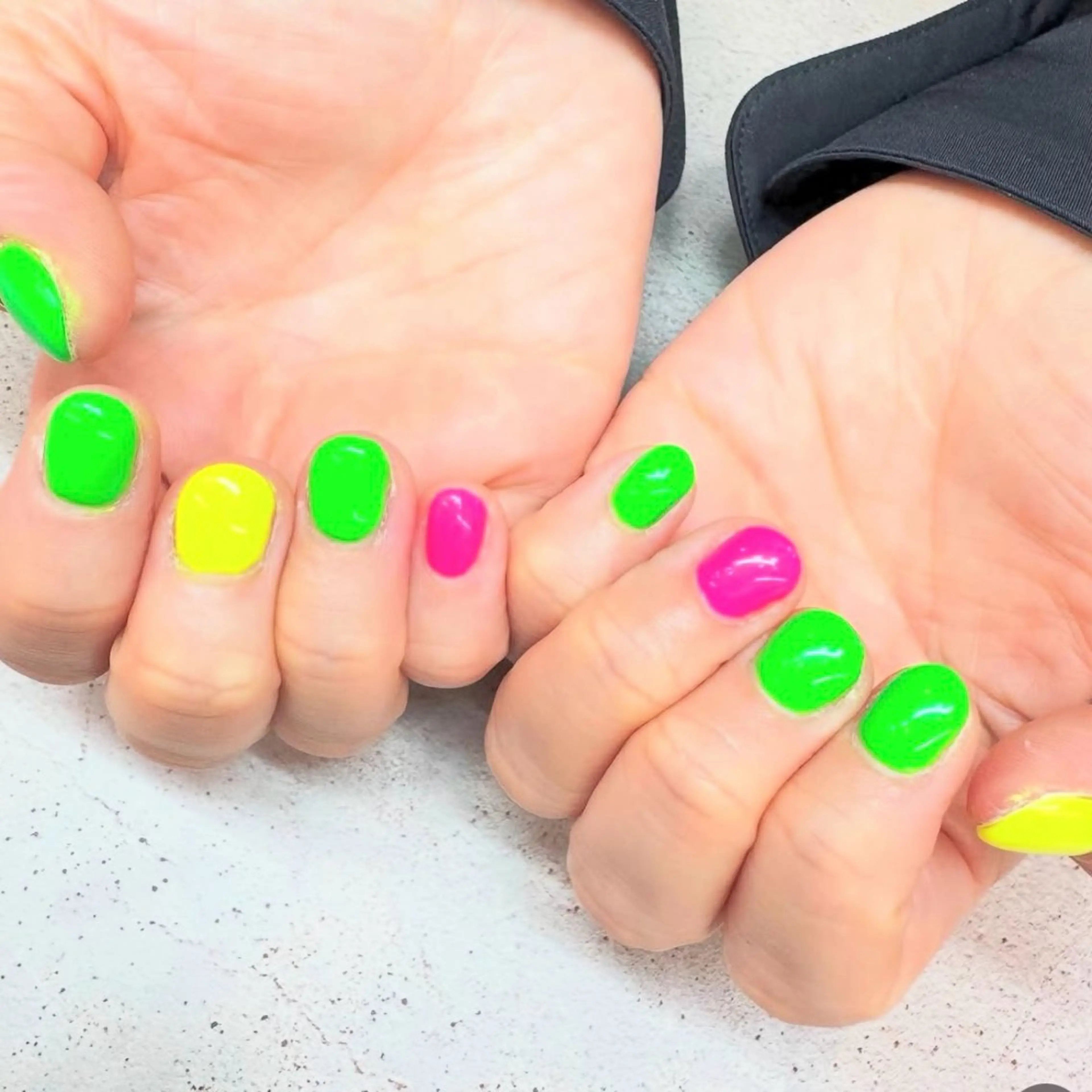 ネイル ワンカラーネイル 重永 夏南のネイルデザイン