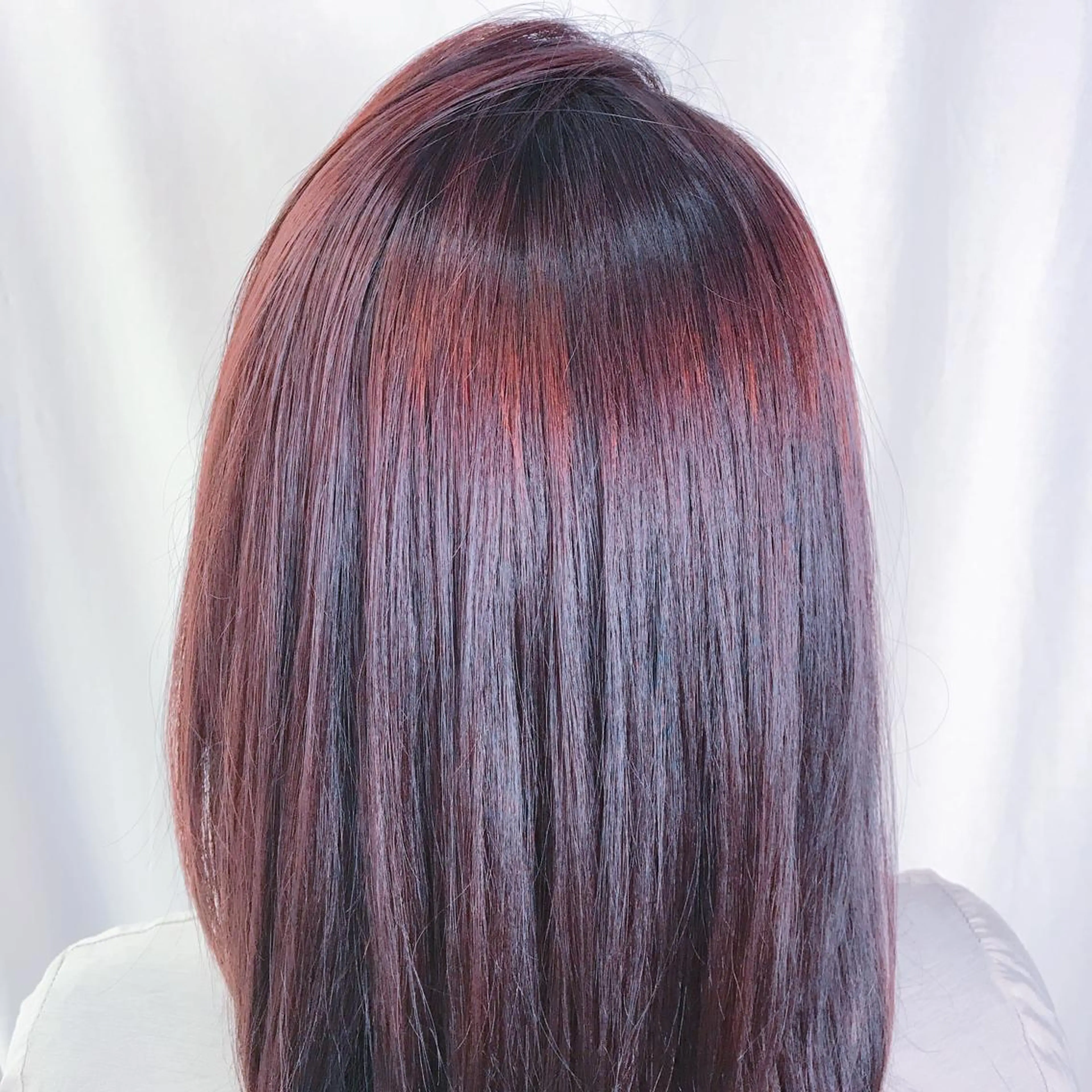 セミロング カラー イルミナカラー バイオレットカラー 🌈限定価格🌈 鈴木　瑛輔のヘアスタイル
