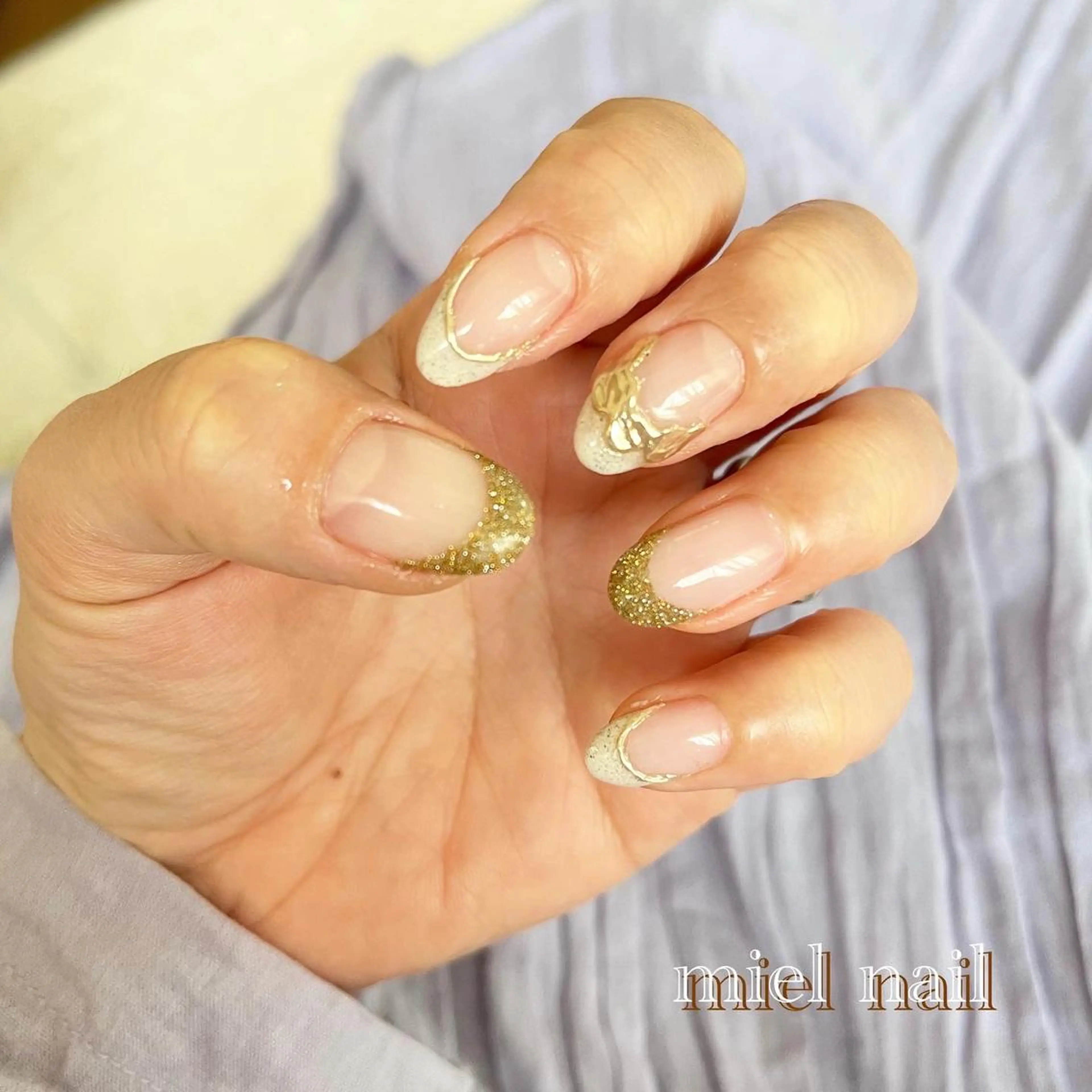 ネイル フラッシュネイル フレンチネイル ラメ(グリッター) 春ネイル 夏ネイル ハンドネイル miel nailのネイルデザイン