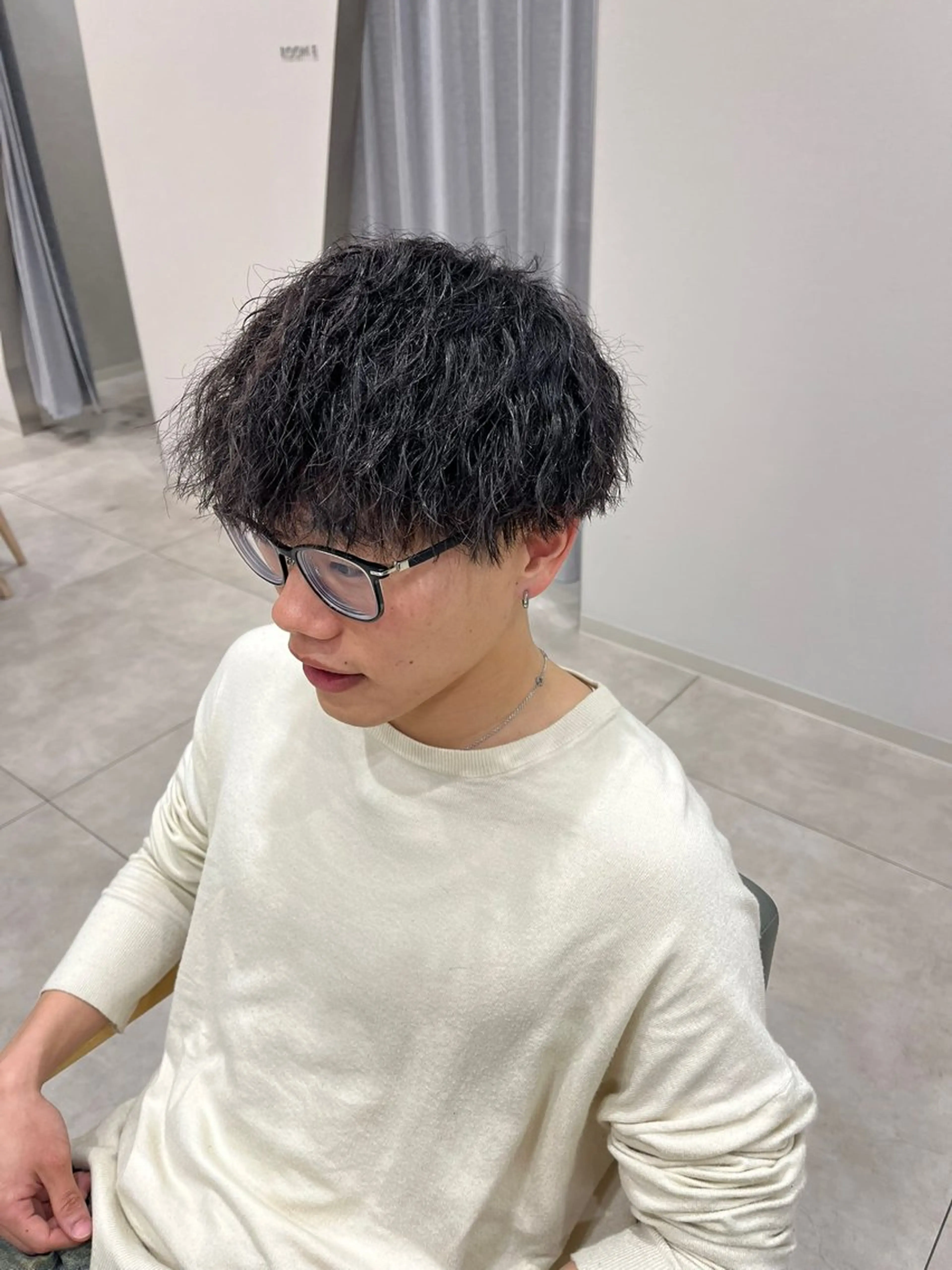 パーマ メンズ カット パーマ newi大分/ 磯部栞里／艶感カラーのヘアスタイル