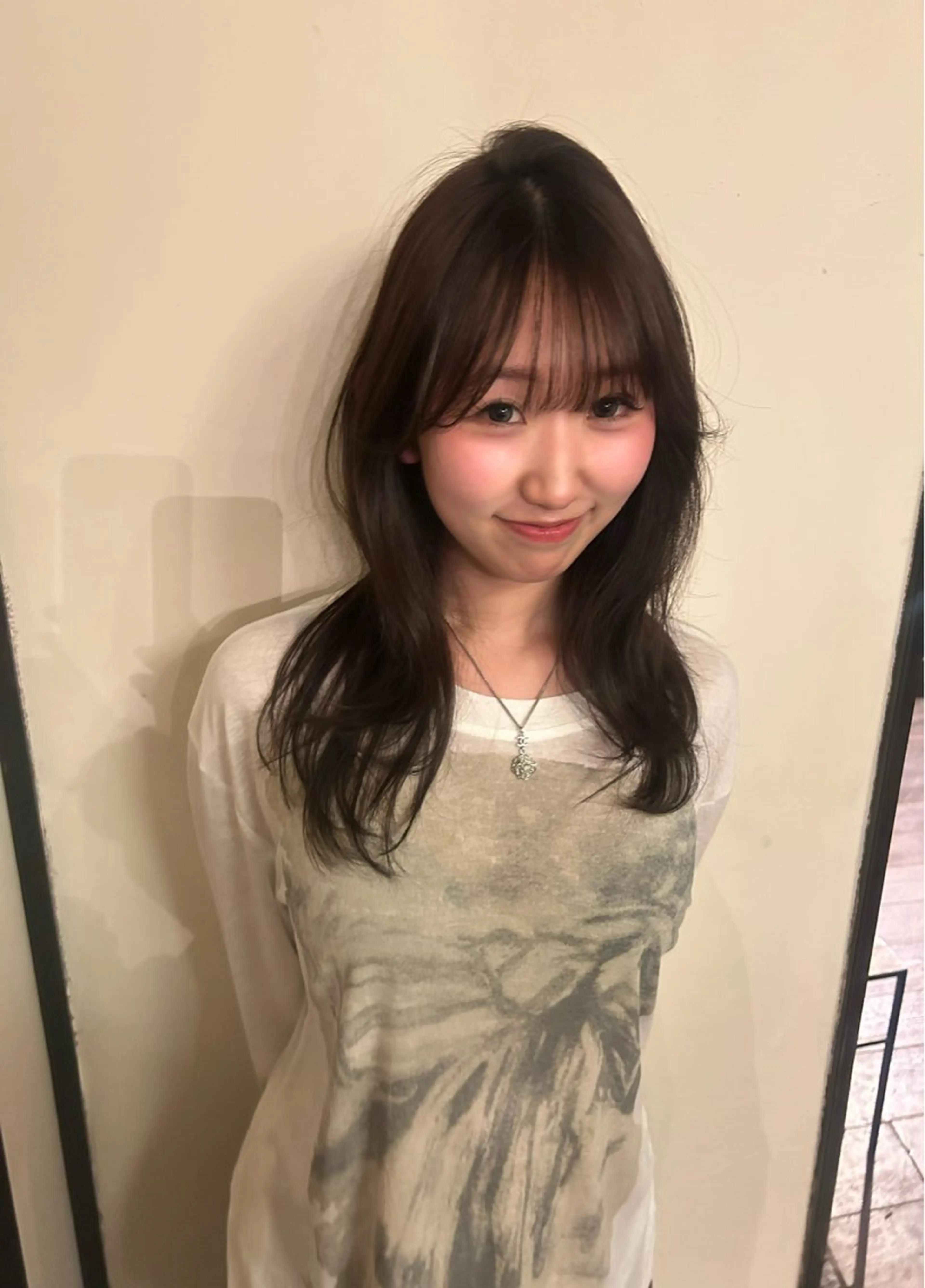 セミロング レイヤーカット 立川 萌凪のヘアスタイル