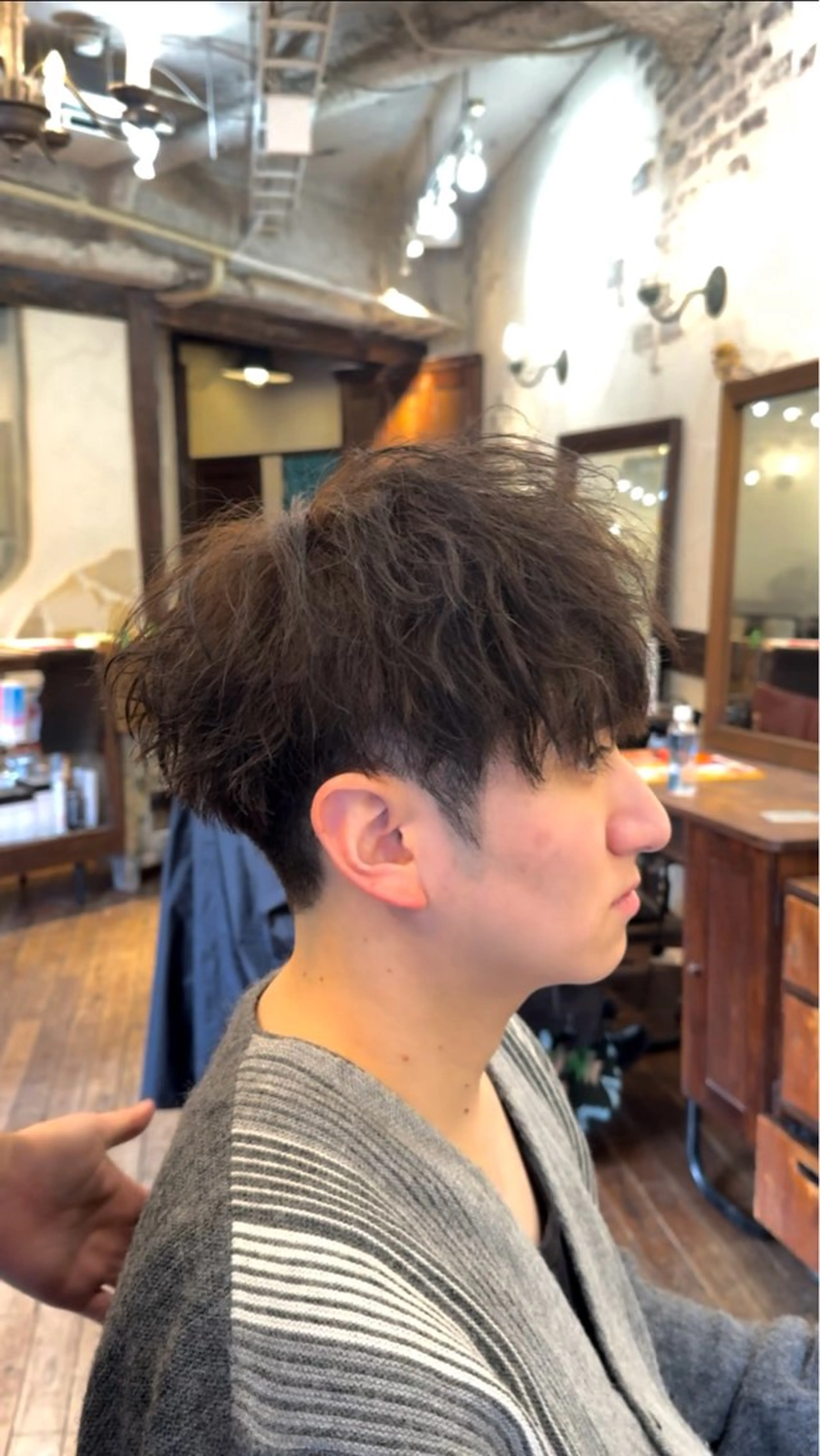 men's波巻きorツイストスパイラルパーマの写真