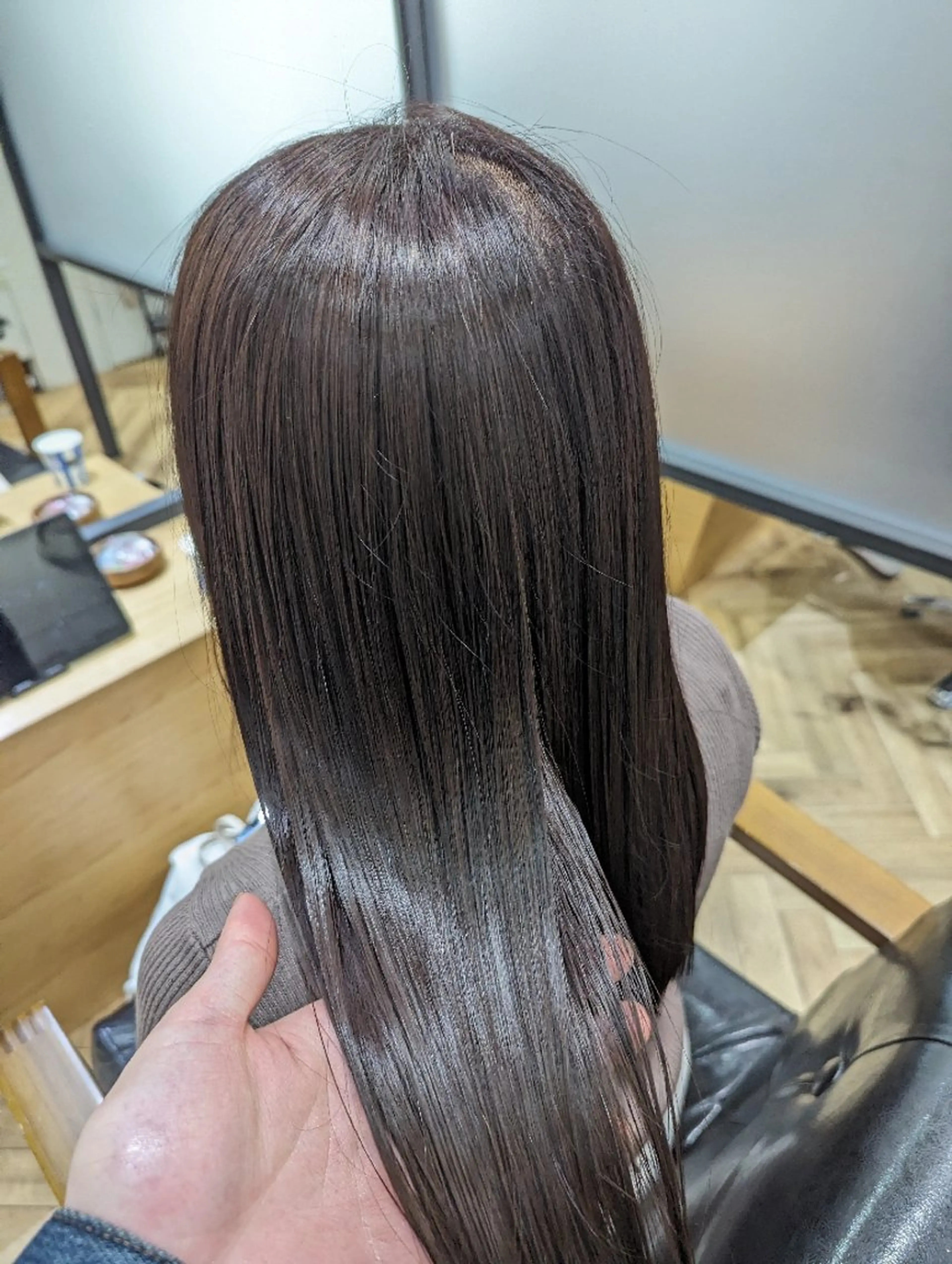 ロング くせ毛 ✨METEO導入店✨ 髪質改善×縮毛矯正のヘアスタイル